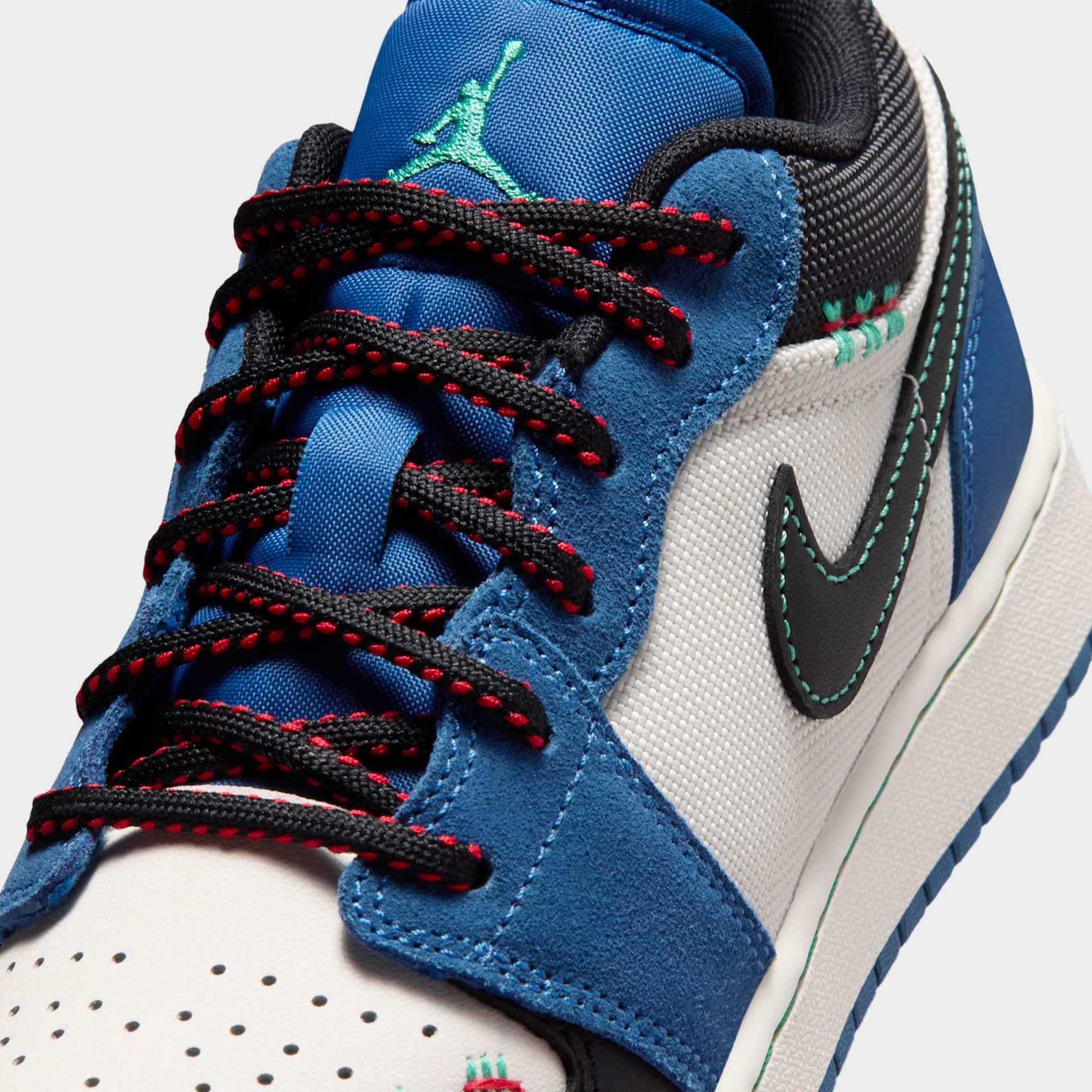 Tênis Air Jordan 1 Low SE Infantil - Foto 7