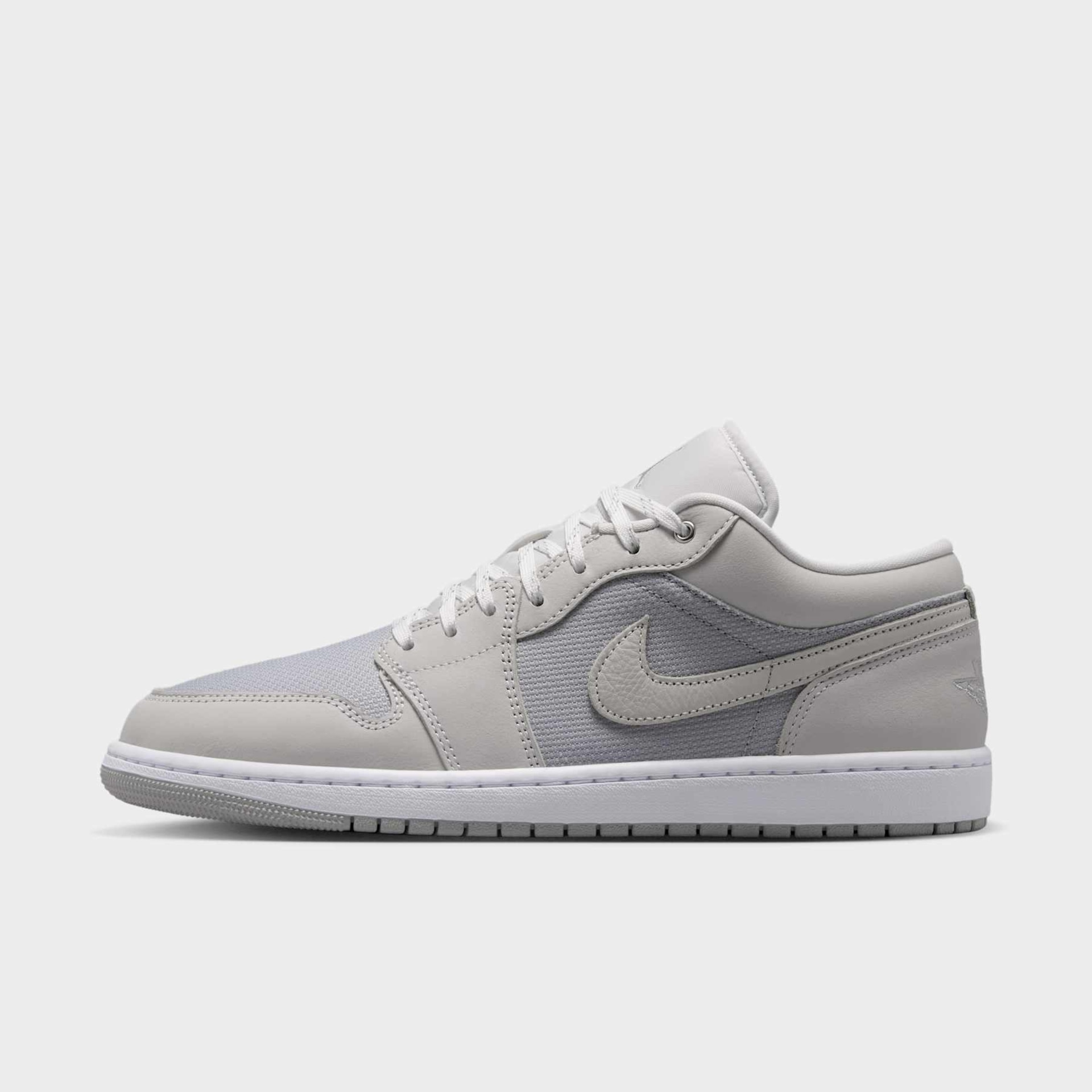 Imagem principal de Tênis Air Jordan 1 Low SE Masculino