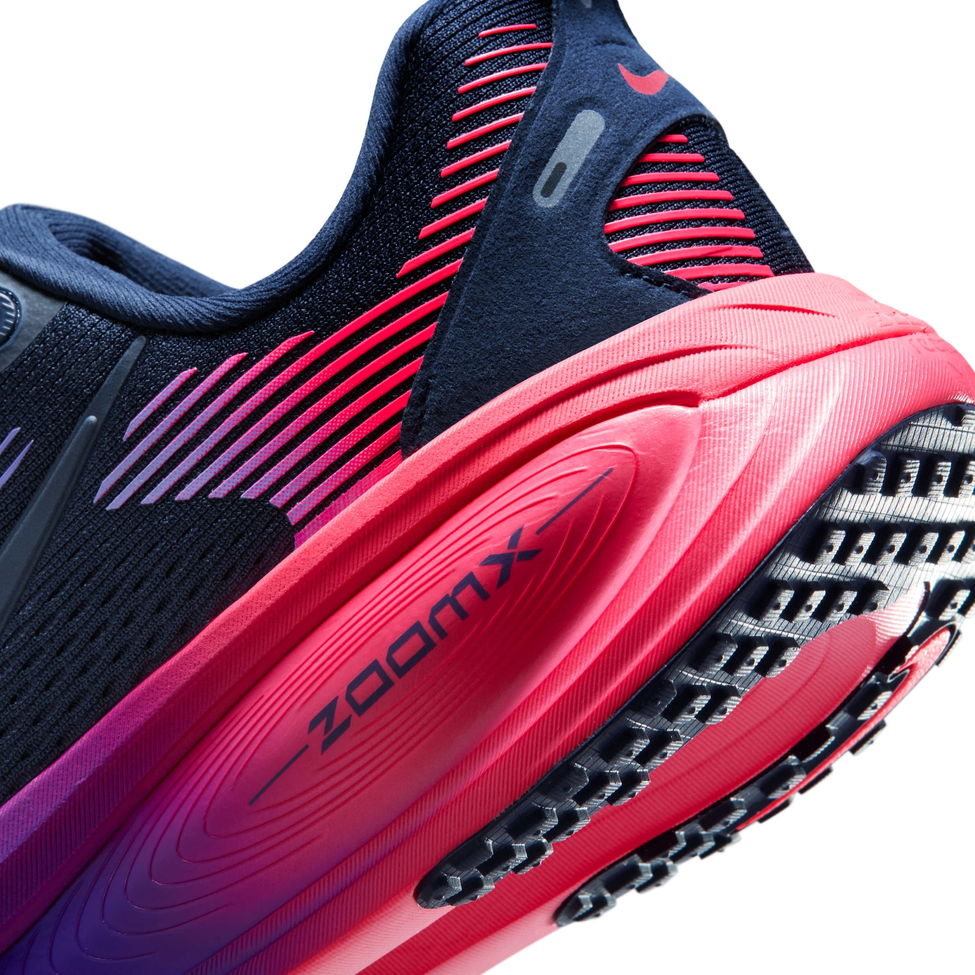 Tênis Nike Vomero 18 Feminino - Foto 8