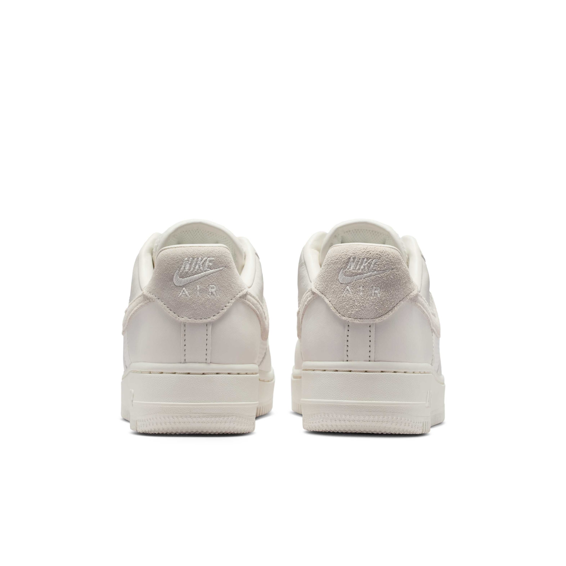 Tênis Nike Air Force 1 '07 Feminino - Foto 6
