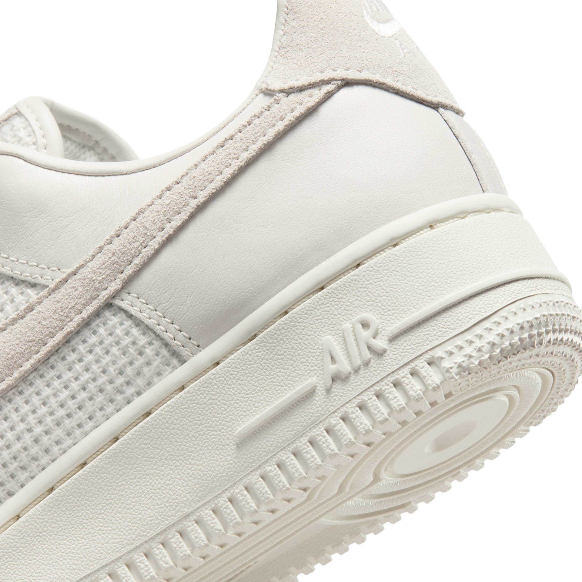 Tênis Nike Air Force 1 '07 Feminino - Foto 8