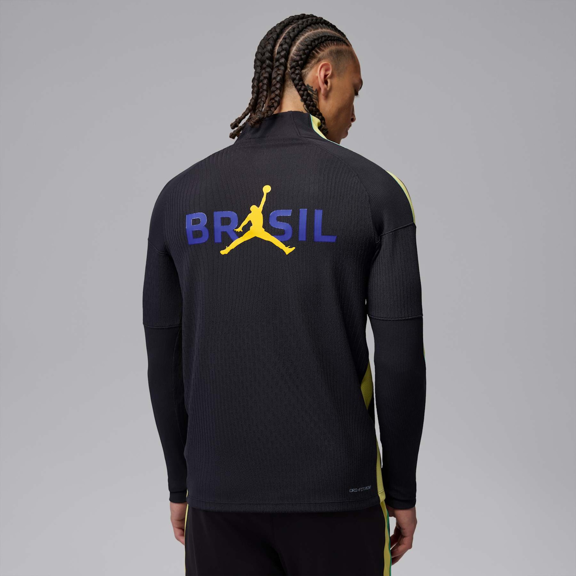 Camiseta Brasil Jordan Manga Longa Strike Elite 2026 Treino Masculina - Foto 5