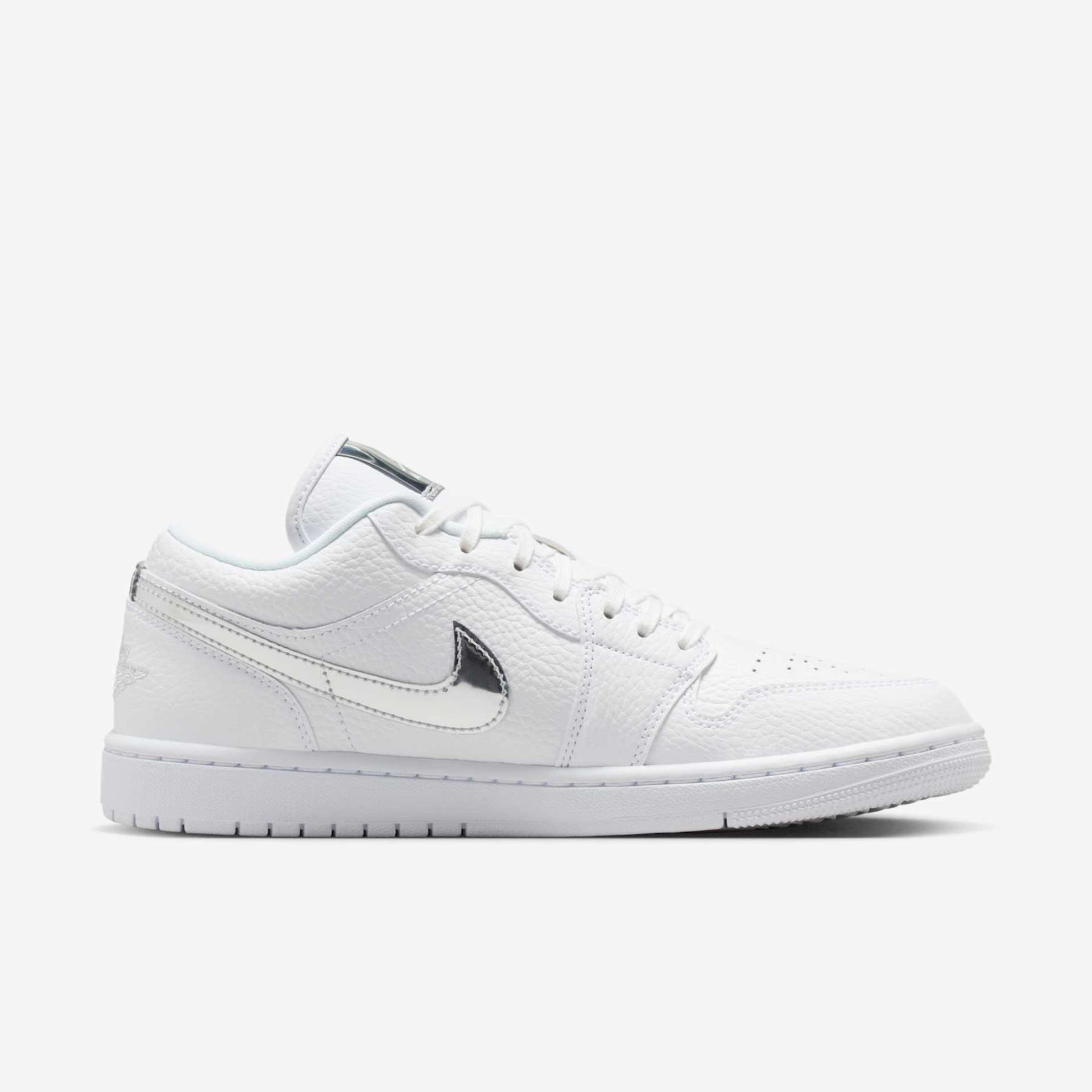 Tênis Air Jordan 1 Low SE Feminino - Foto 3