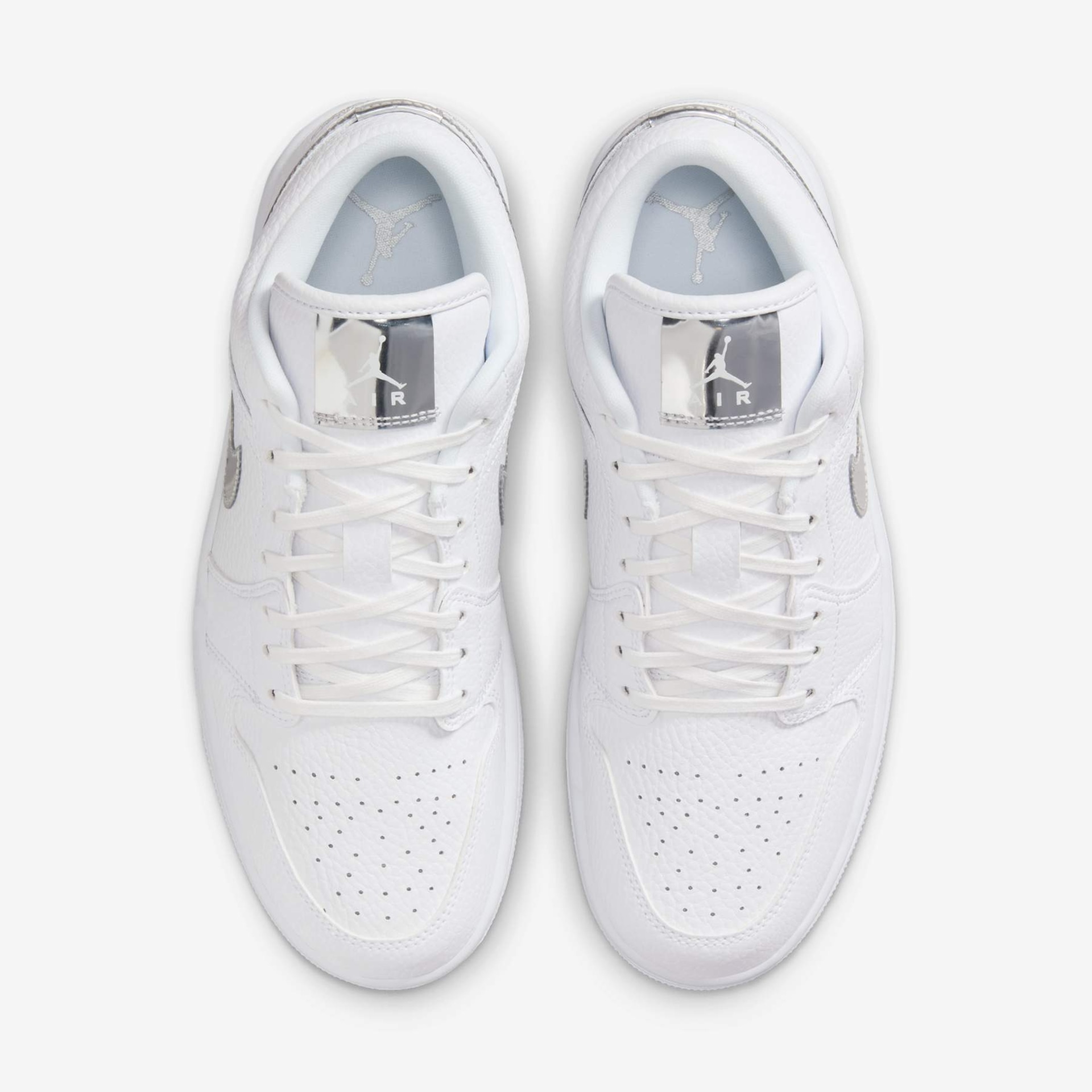 Tênis Air Jordan 1 Low SE Feminino - Foto 4