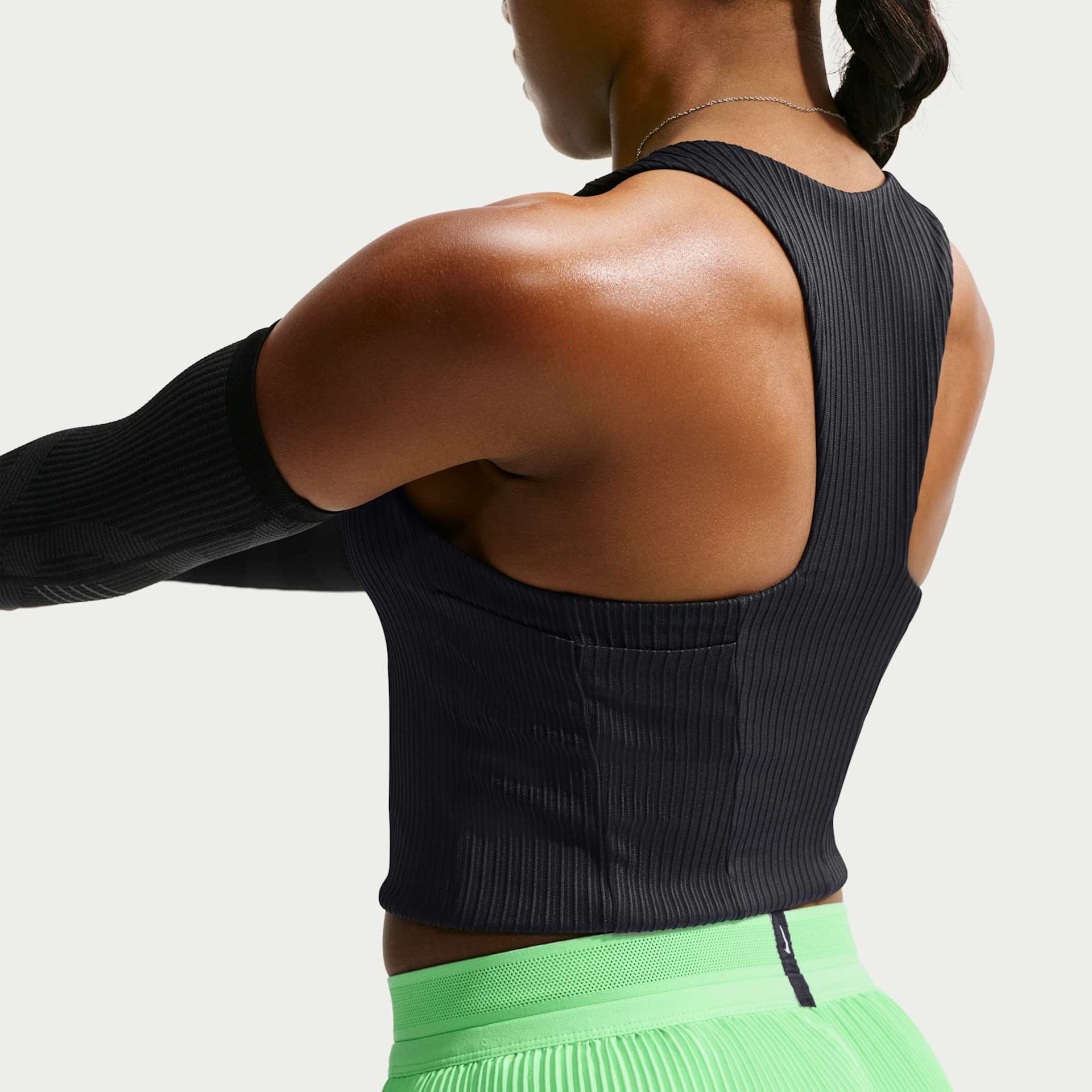 Top Cropped Dri-FIT ADV Nike Aeroswift Feminino - Foto 2
