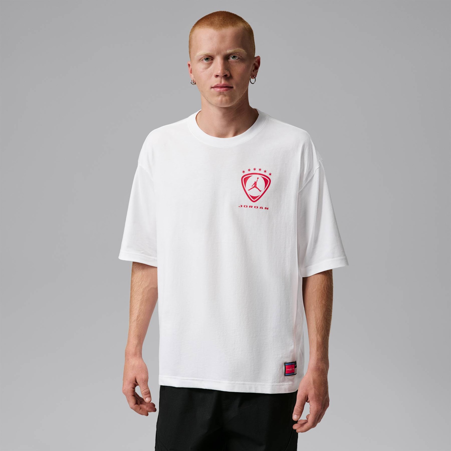 Camiseta Jordan Brooklyn Fleece Oversized Graphic Masculina - Foto 2