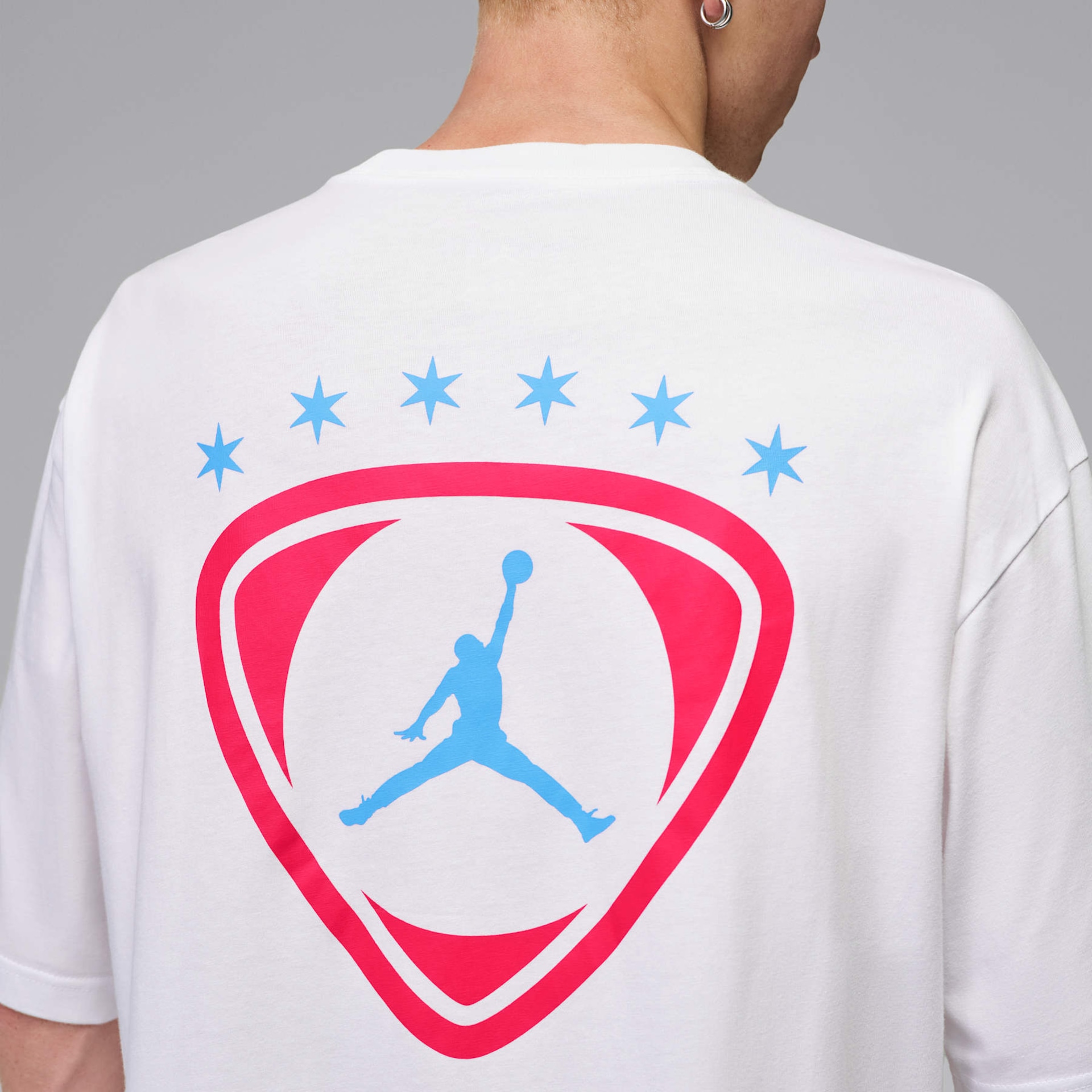 Camiseta Jordan Brooklyn Fleece Oversized Graphic Masculina - Foto 5
