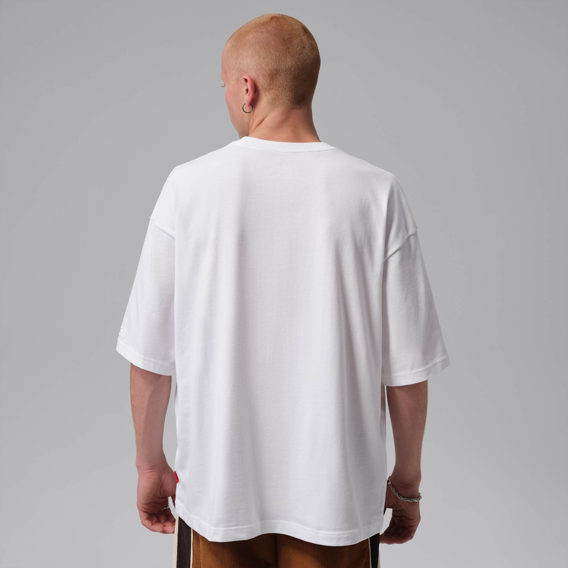 Camiseta Jordan Flight 96 Oversized Graphic Masculina - Foto 2