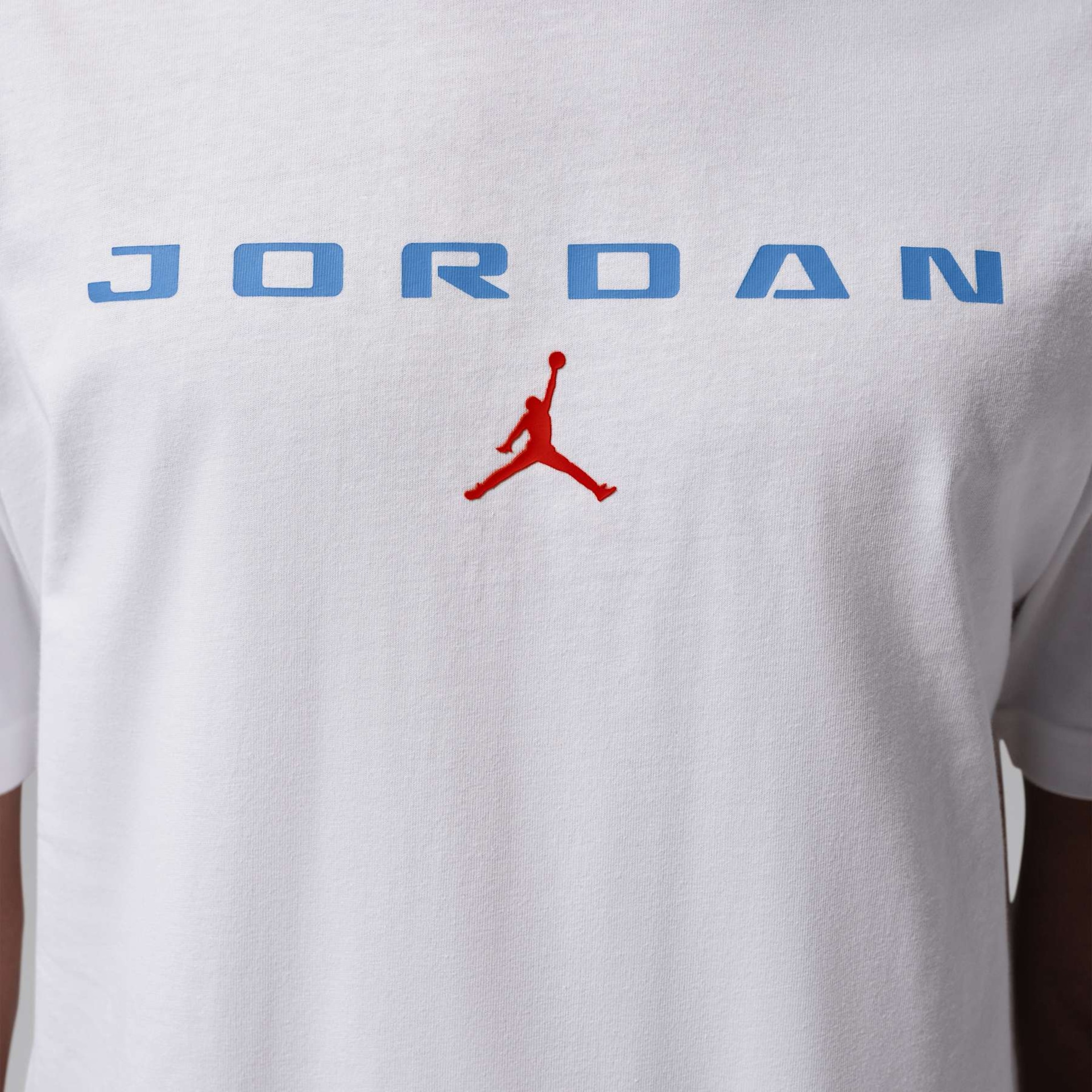 Camiseta Jordan Brooklyn Fleece Labor Graphic Masculina - Foto 4