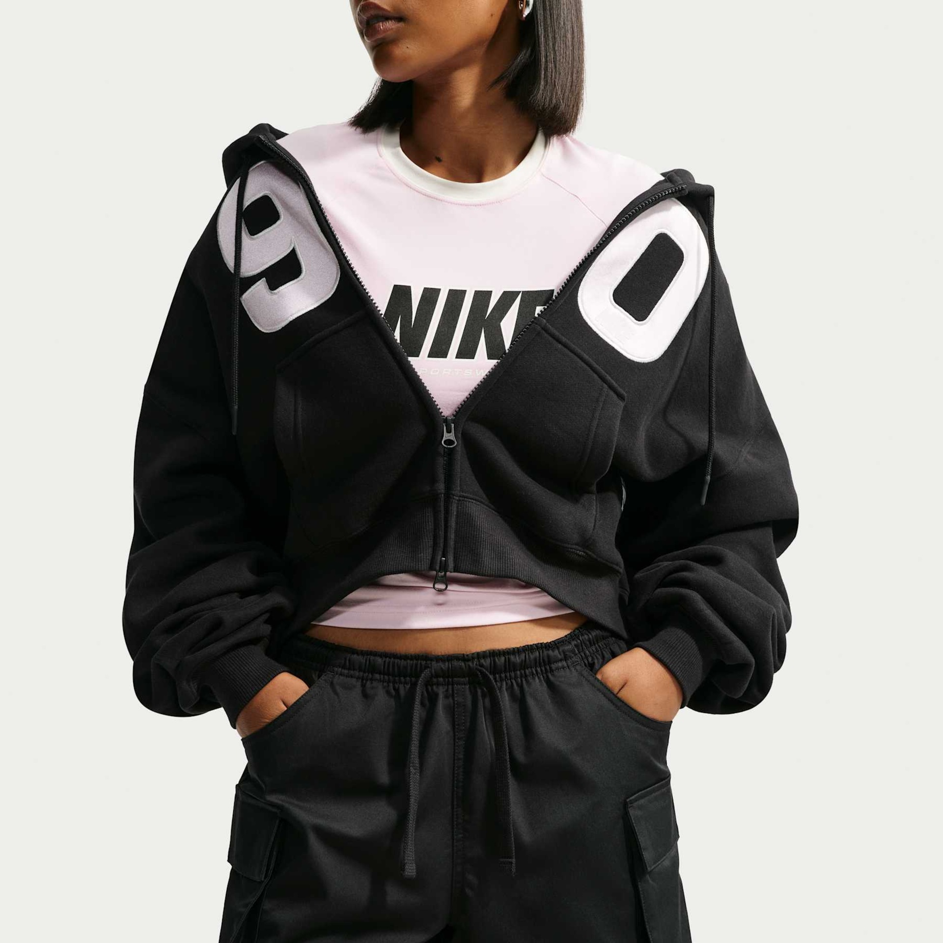 Shorts Nike Street Utility Woven Cargo Feminino - Foto 2