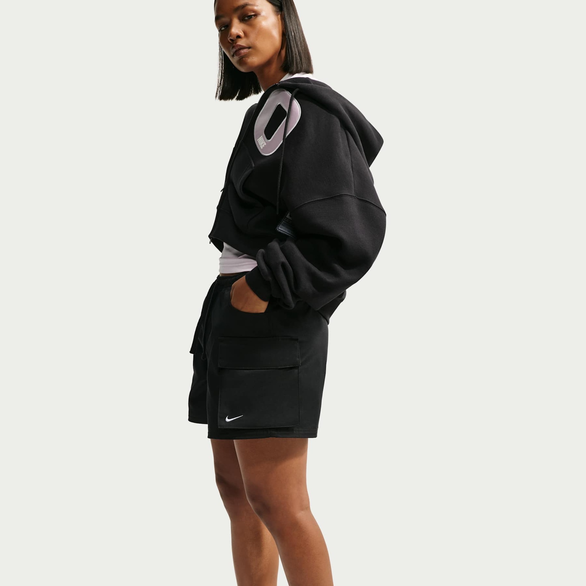 Shorts Nike Street Utility Woven Cargo Feminino - Foto 4