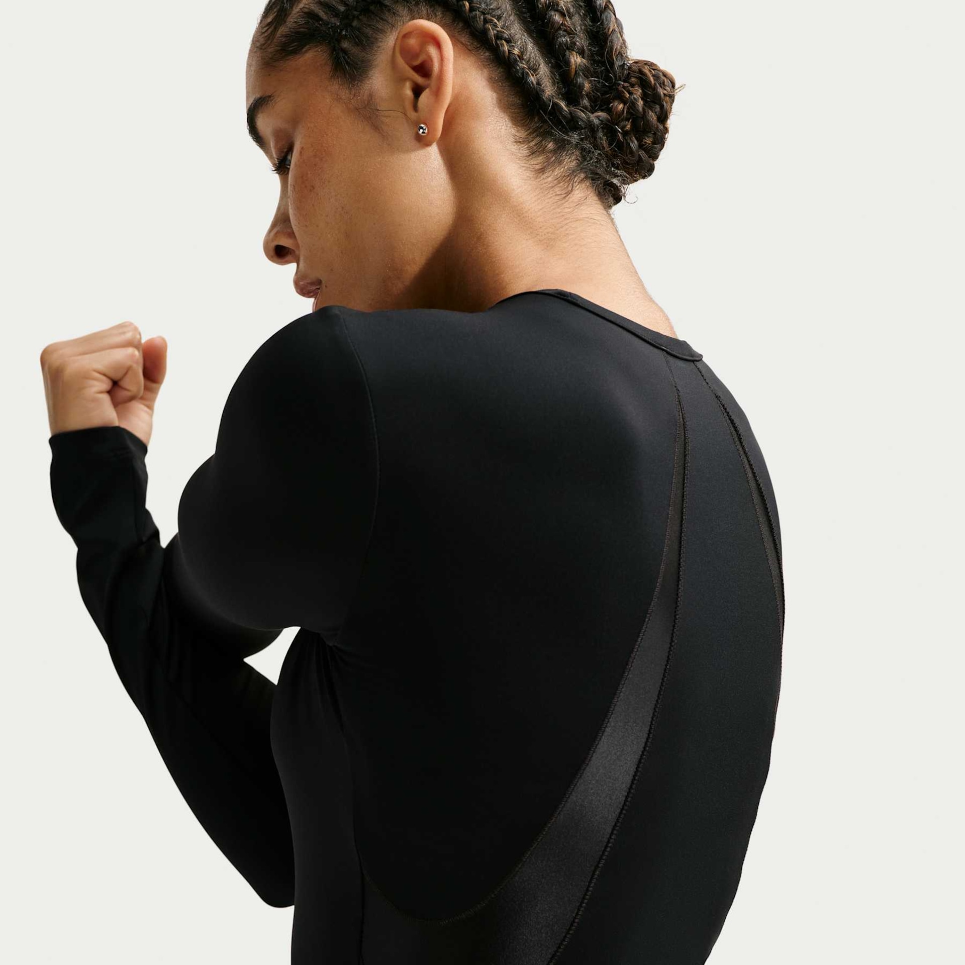 Camiseta Nike Pro Manga Longa Sculpt Feminina - Foto 2