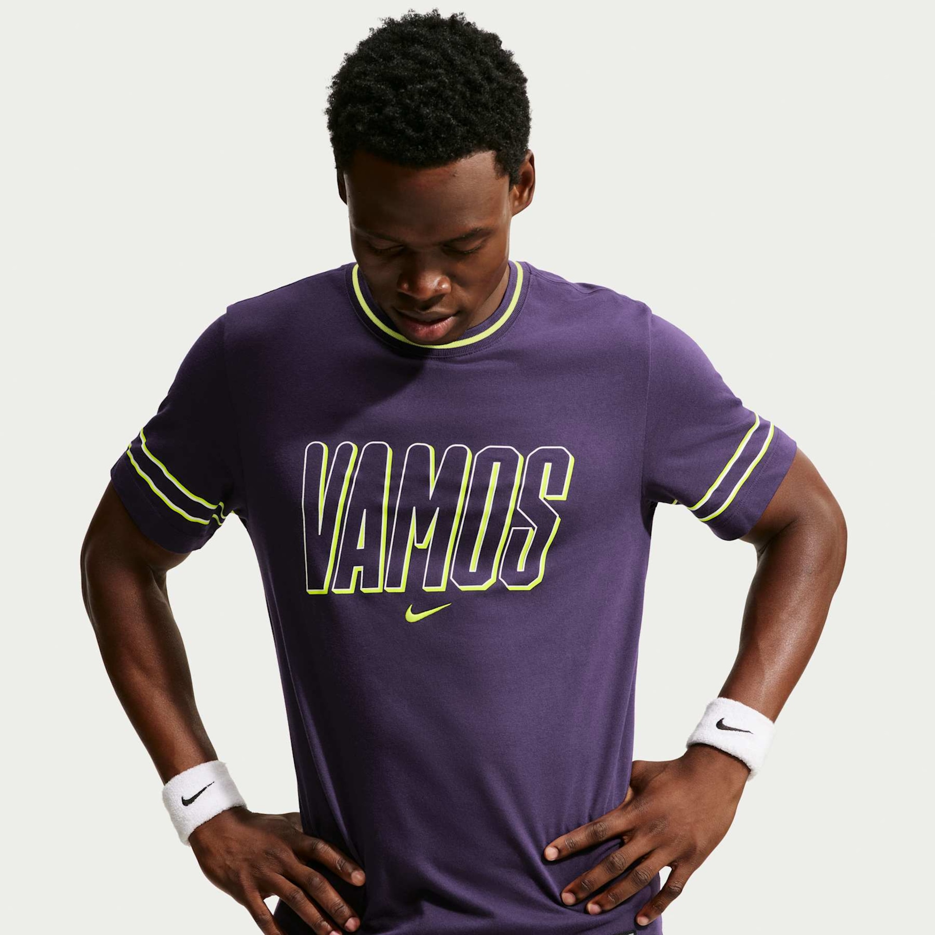 Camiseta Carlos Alcaraz Dri-FIT Nike Court Masculina - Foto 1