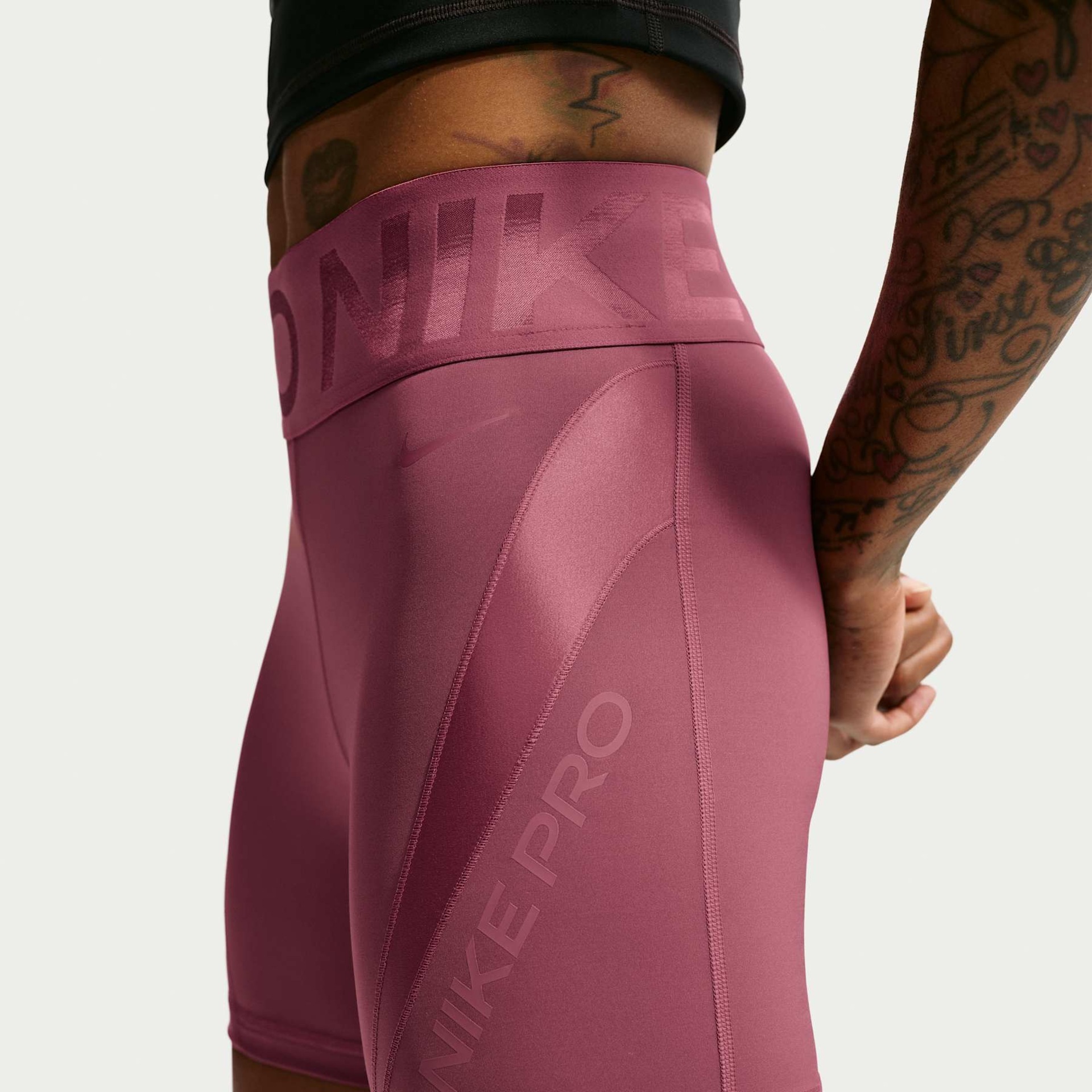 Short Dri-FIT Nike Pro Sculpt 5" Feminino - Foto 3