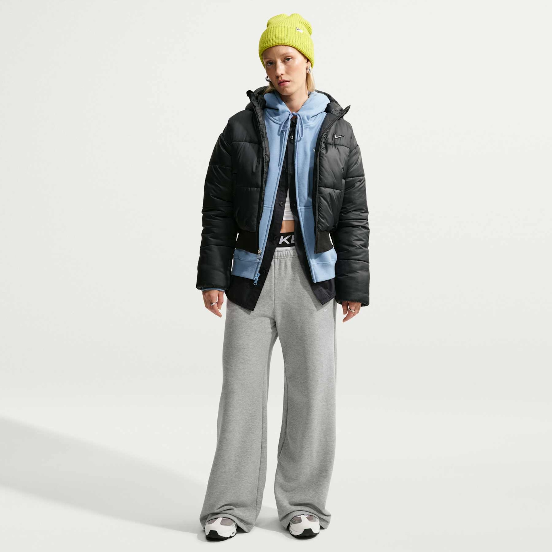 Imagem principal de Calça Nike Standard Fleece Feminina