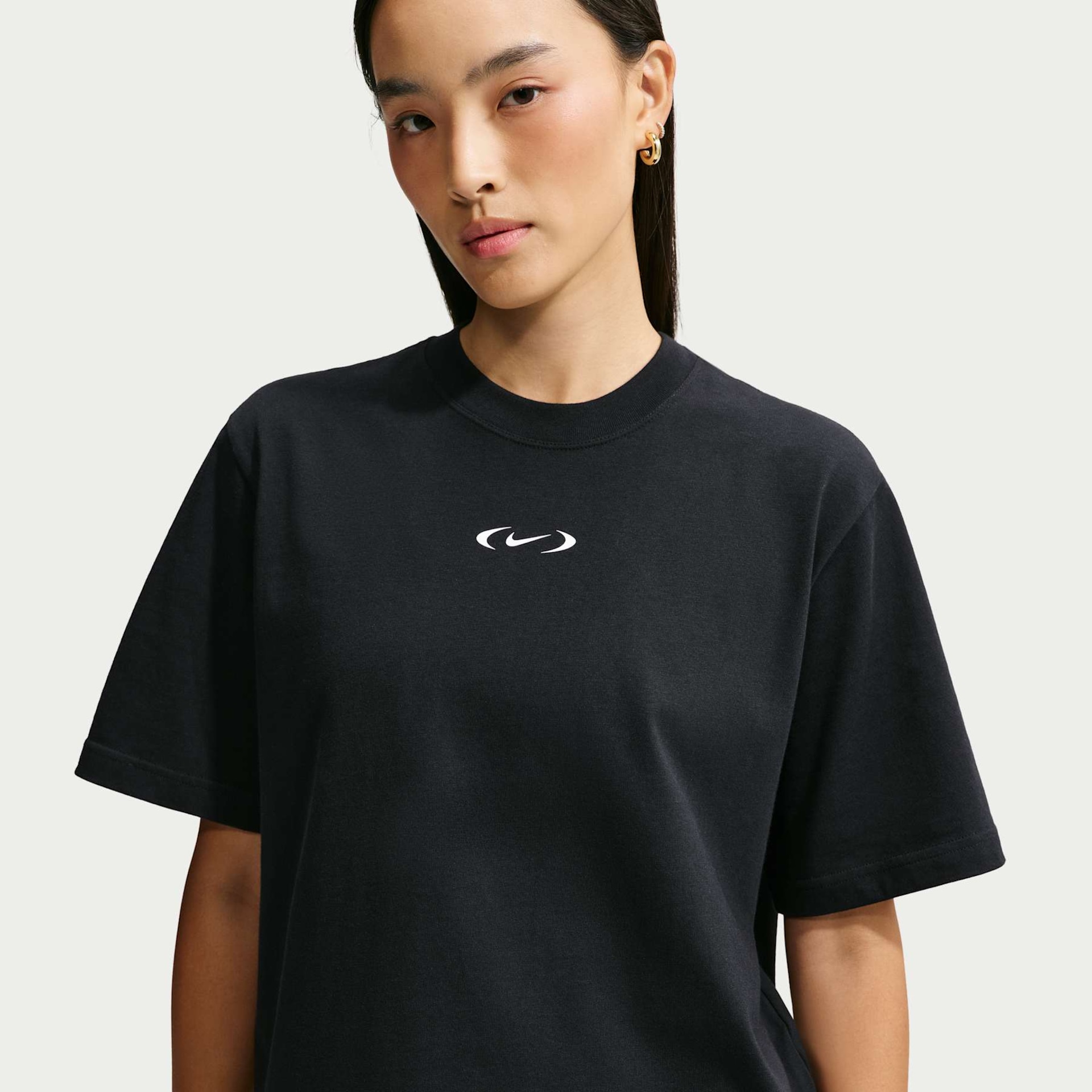 Camiseta Nike Sportswear Classic Boxy Advanced Speed Feminina - Foto 1