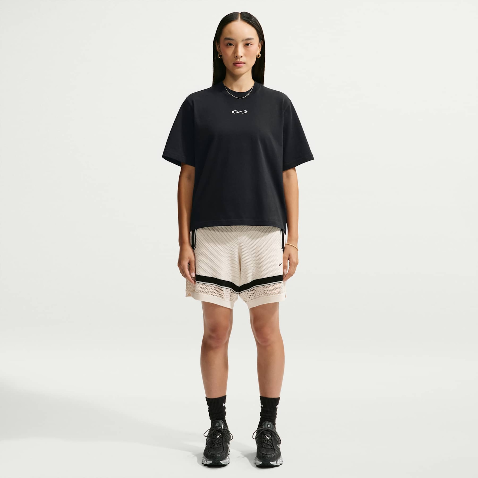 Camiseta Nike Sportswear Classic Boxy Advanced Speed Feminina - Foto 4
