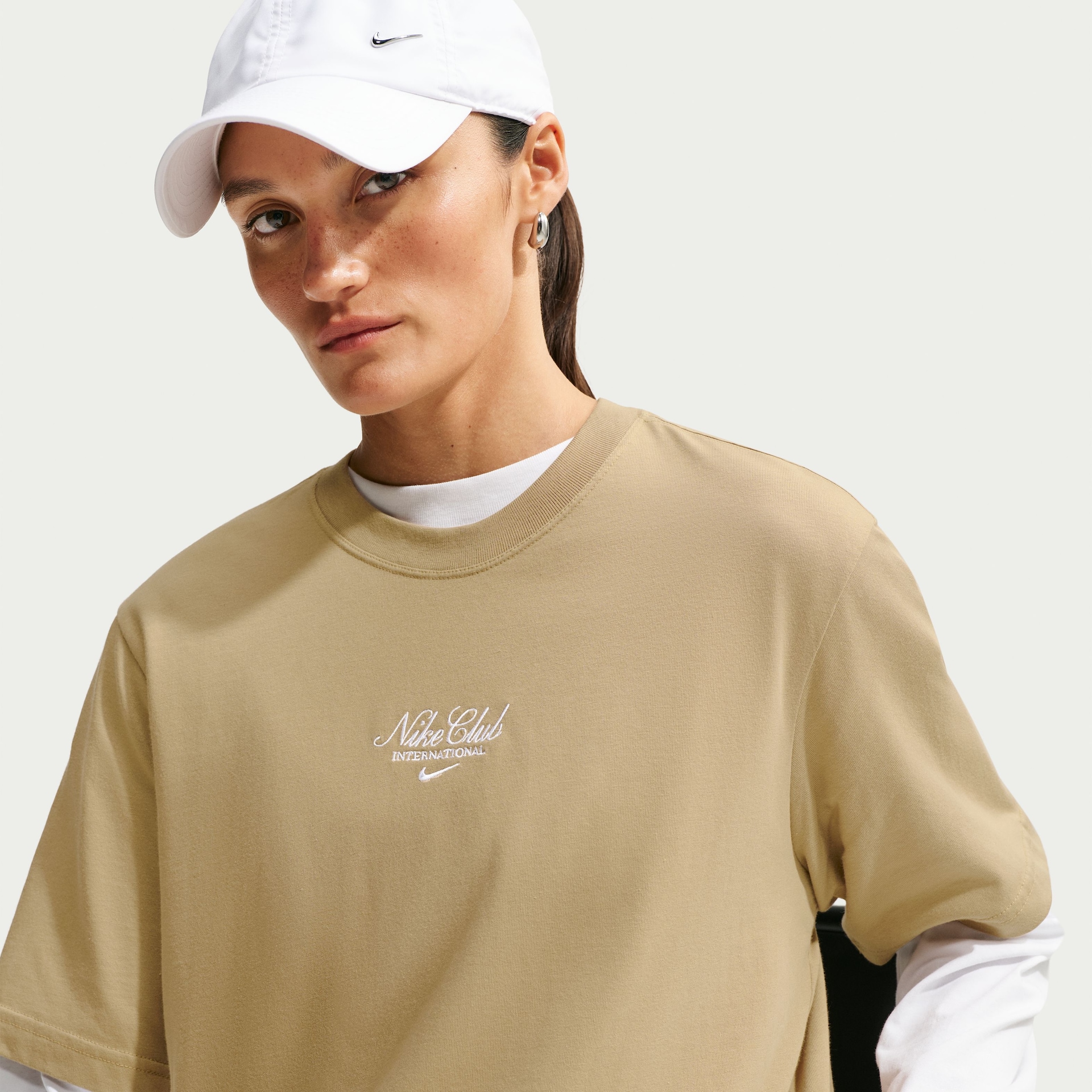 Imagem principal de Camiseta Nike Sportswear Classic Boxy 24 Feminina