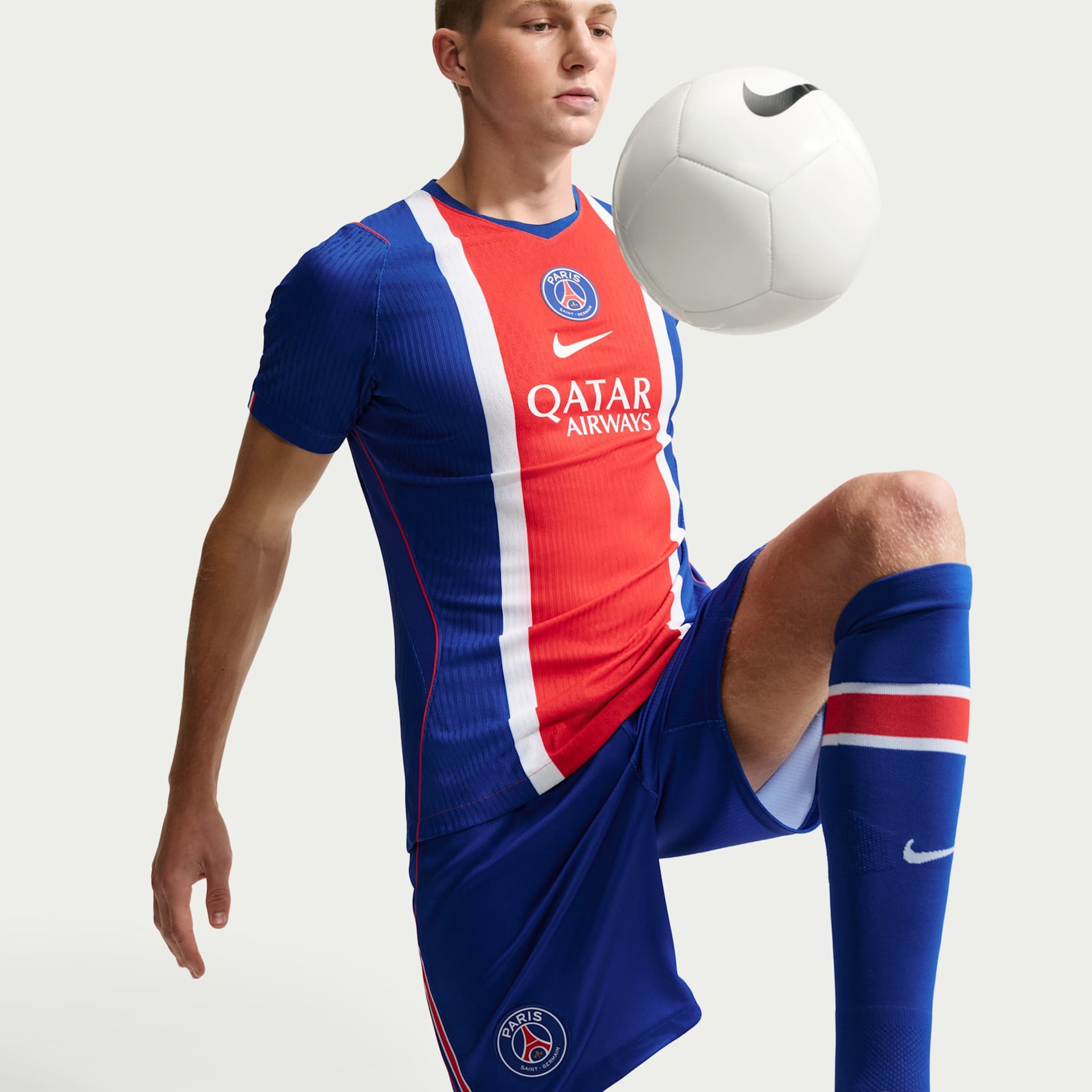 Camisa Paris Saint-Germain I 2026/27 Jogador Masculina - Foto 3