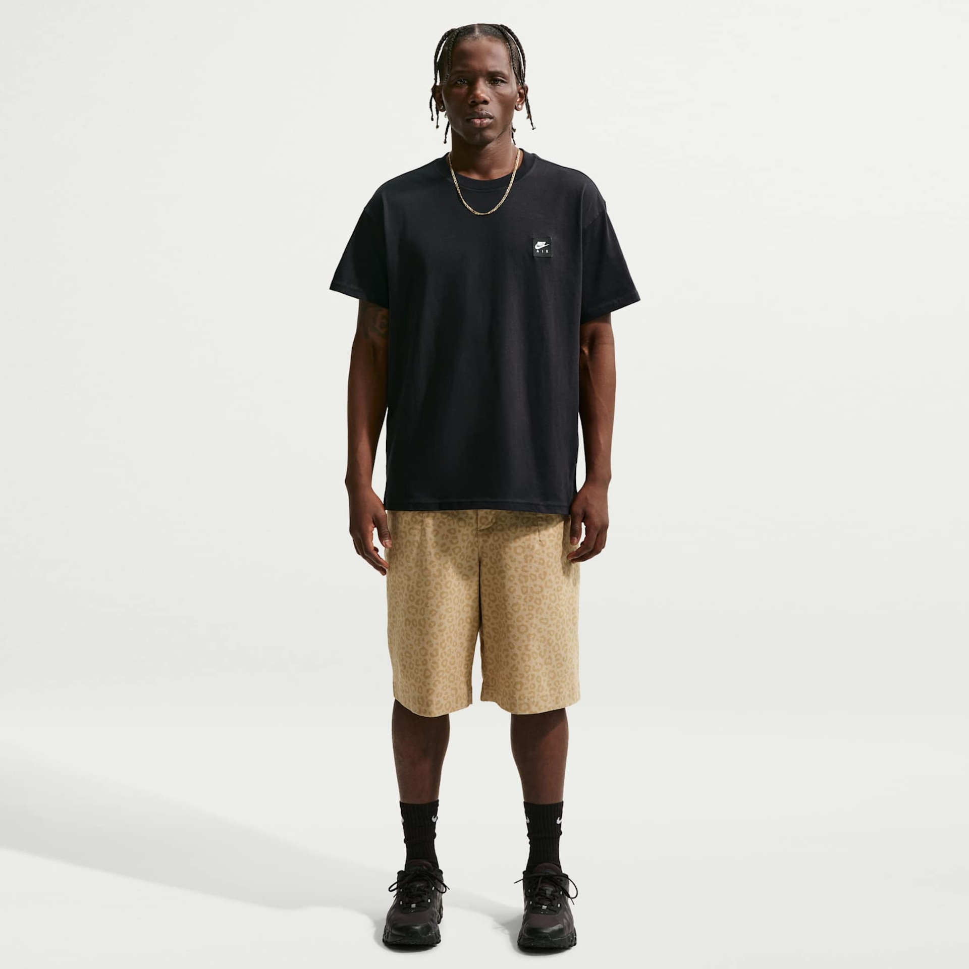 Camiseta Nike Sportswear Air Box Unissex - Foto 4