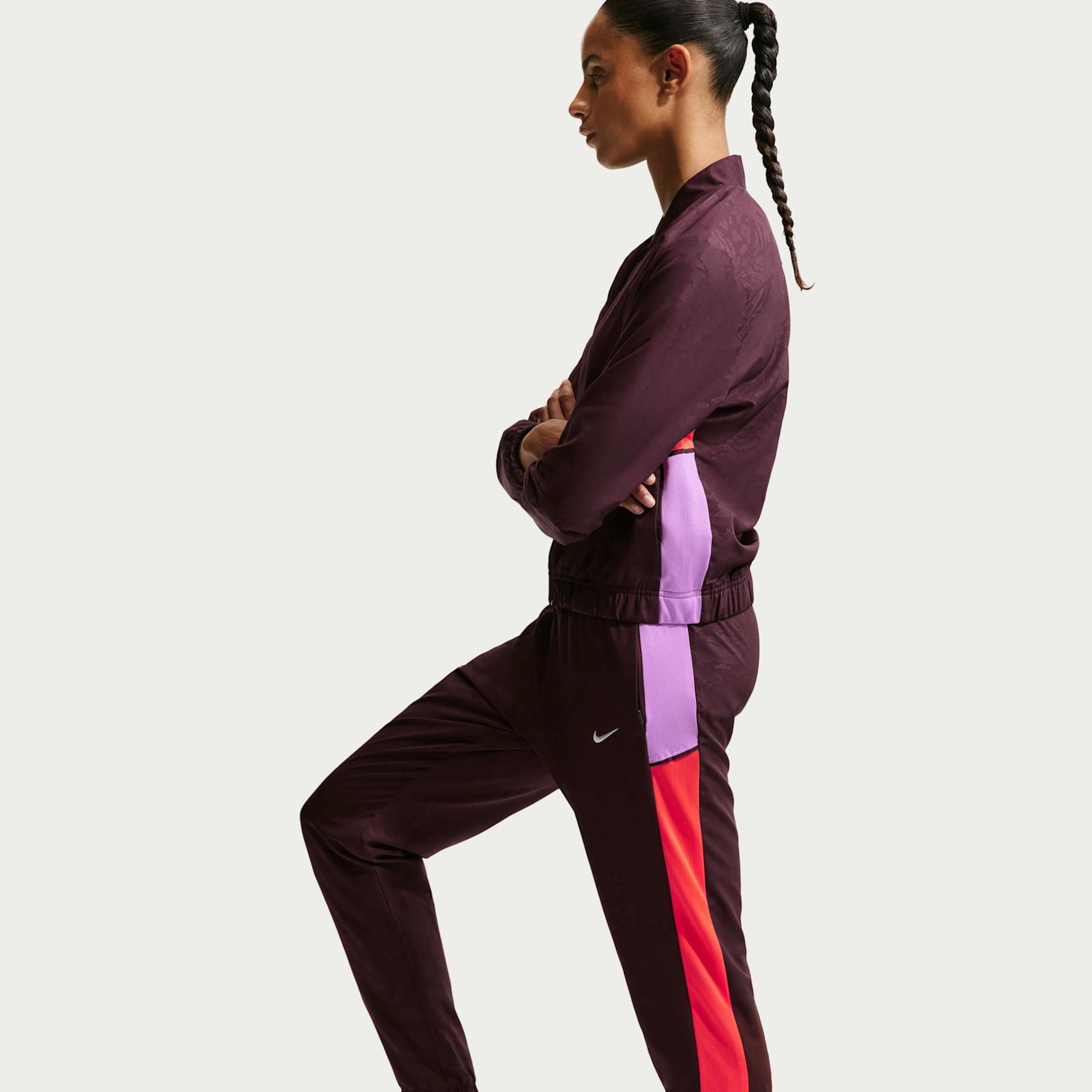 Agasalho Dri-FIT Nike Academy 25 Woven Feminino - Foto 6