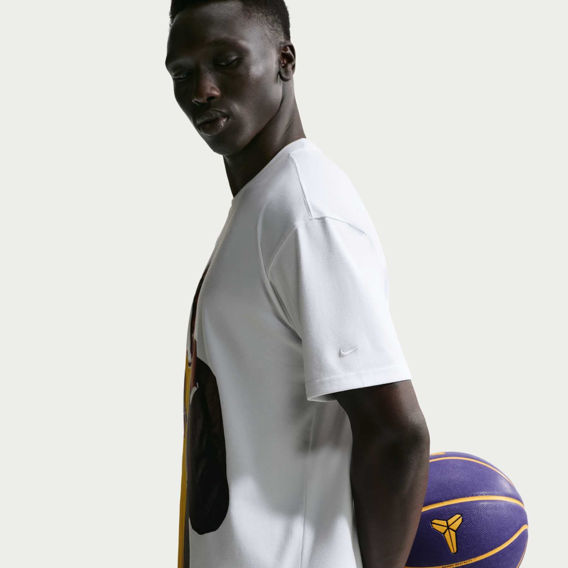 Camiseta Kobe Bryant Nike M90 Masculina - Foto 5