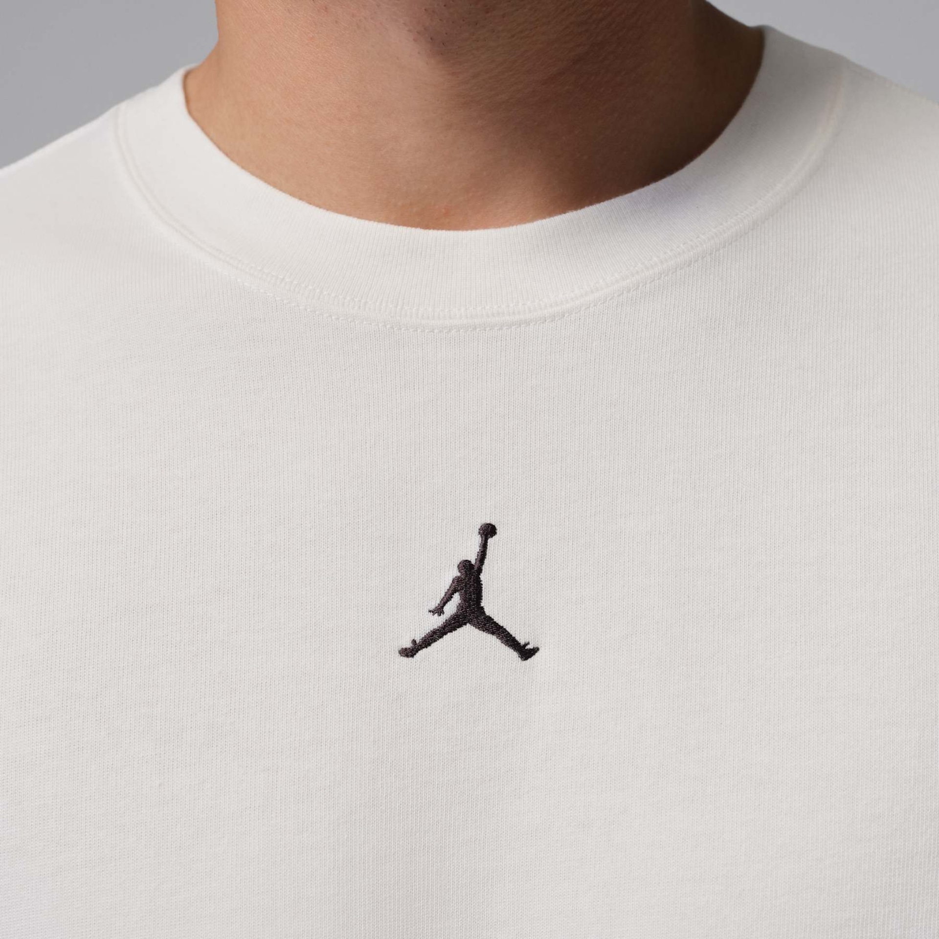 Camiseta Jordan Flight Heavyweight Masculina - Foto 4