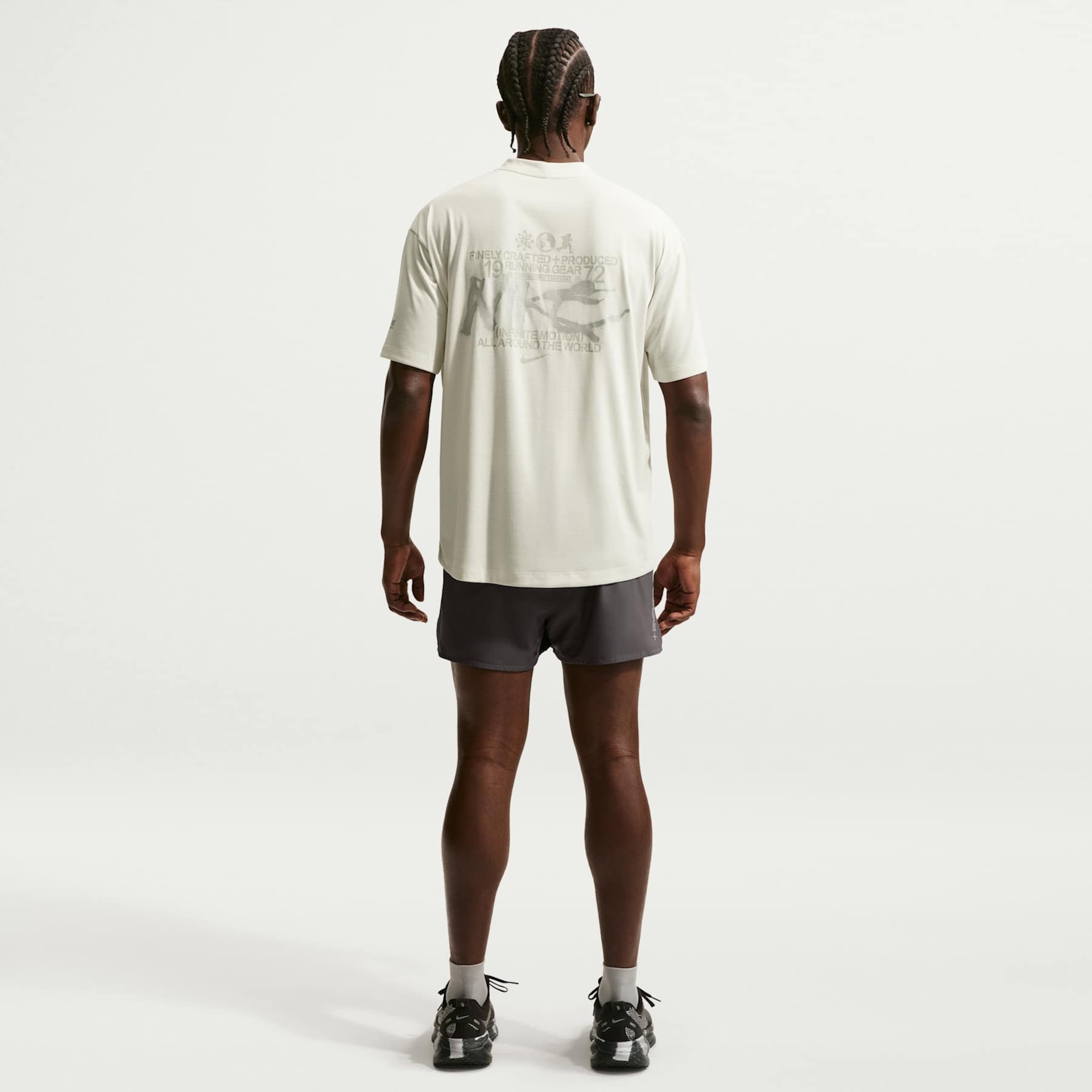 Camiseta Dri-FIT Nike Disrupt Masculina - Foto 5