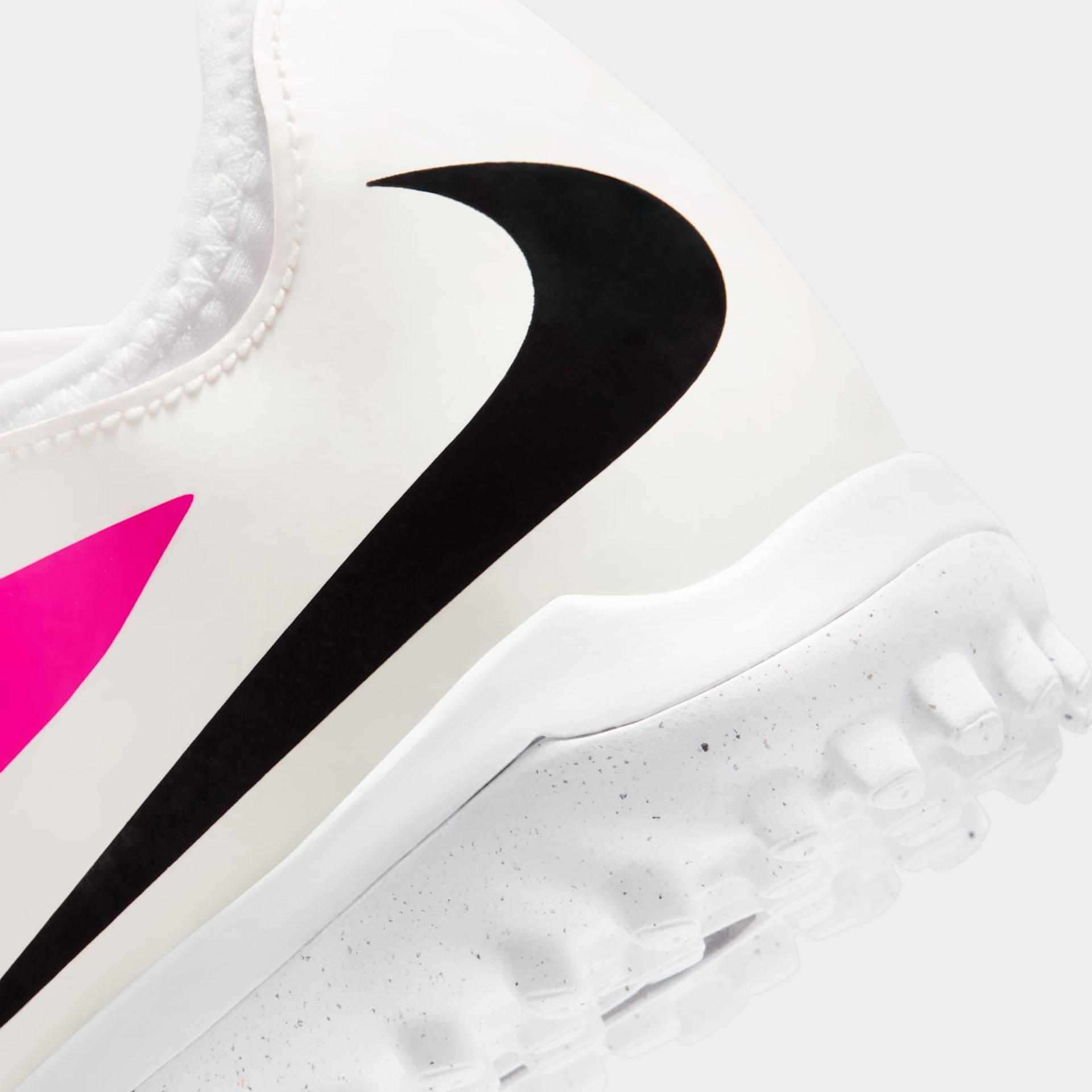 Chuteira Society Nike Phantom 6 Academy Low Infantil - Foto 8