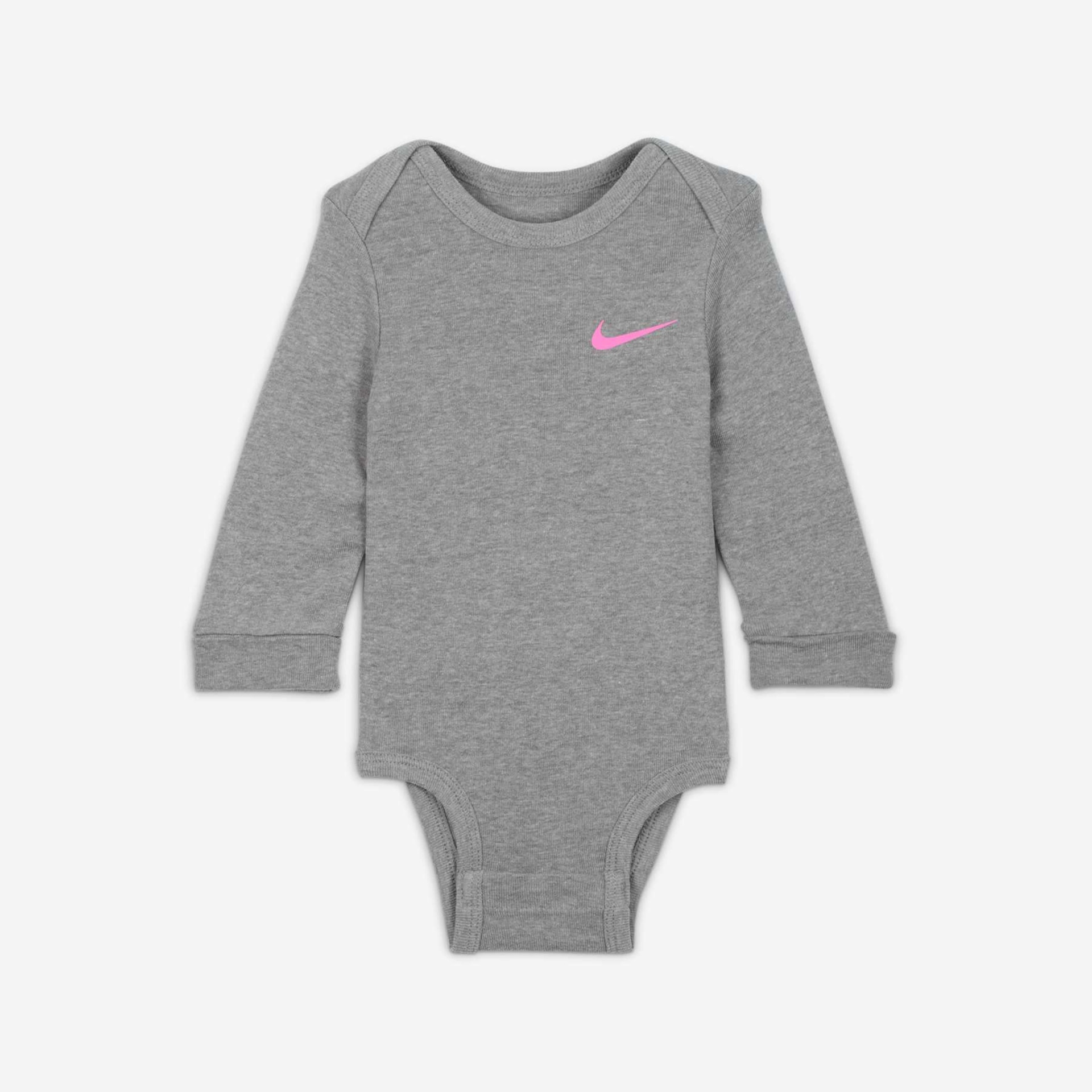 Conjunto Nike Essentials 3 Peças Infantil - Foto 3