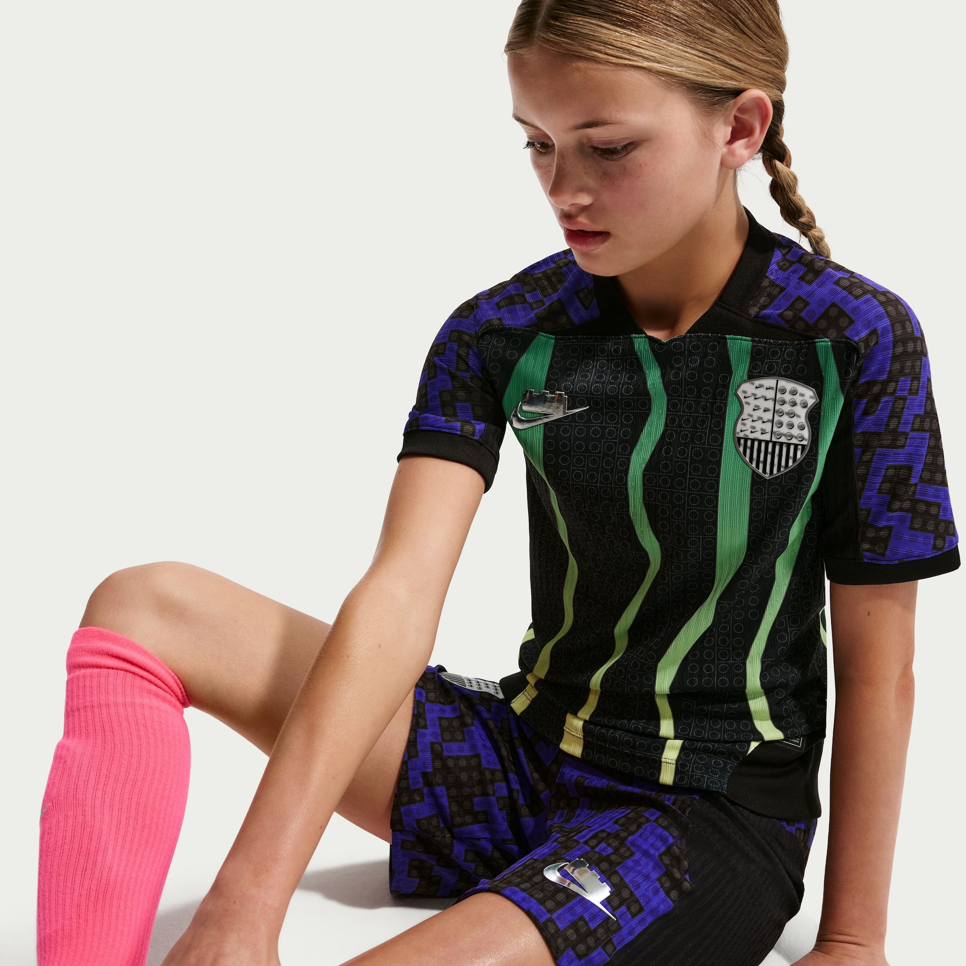 Shorts Camiseta Nike x LEGO® Collection Aerofit Infantil - Foto 2