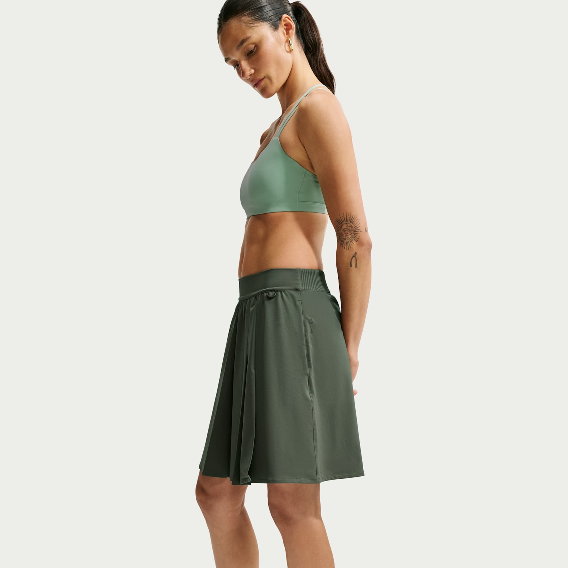 Saia Dri-FIT Nike Plissada 24.7 Feminina - Foto 4