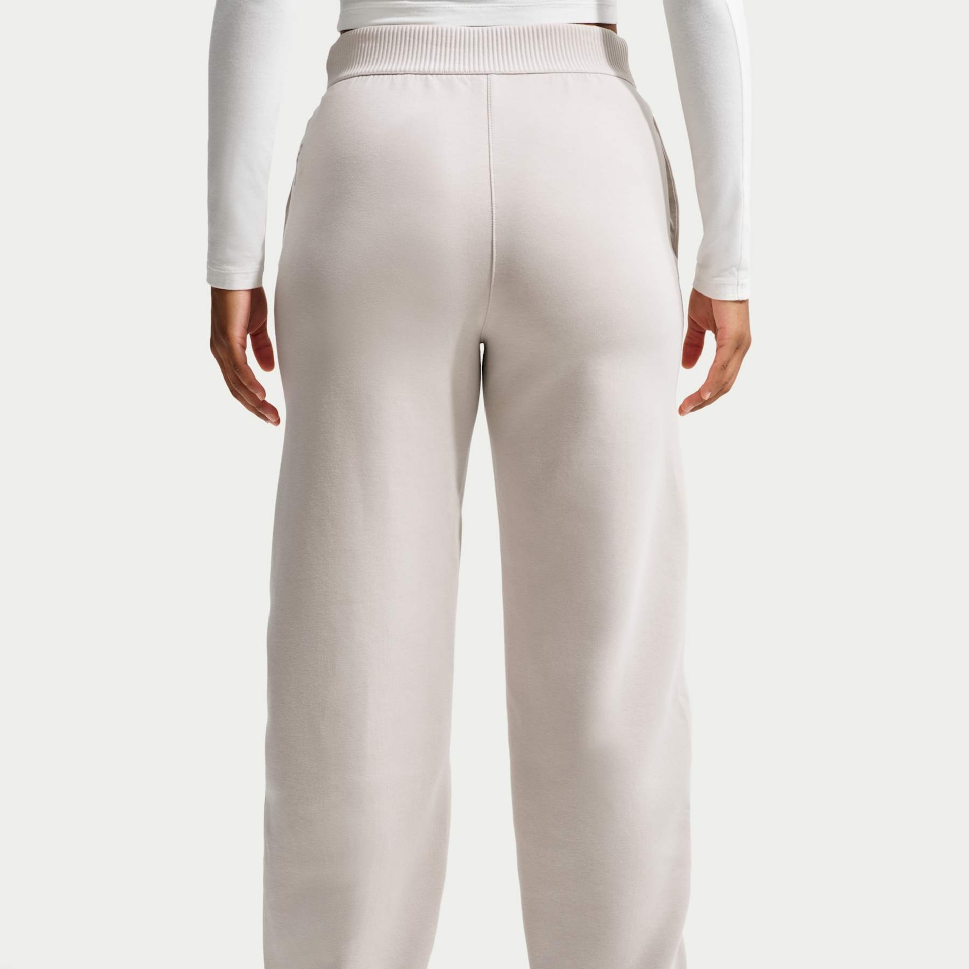 Calça Dri-FIT Nike Soft Knit 24.7 Feminina - Foto 3