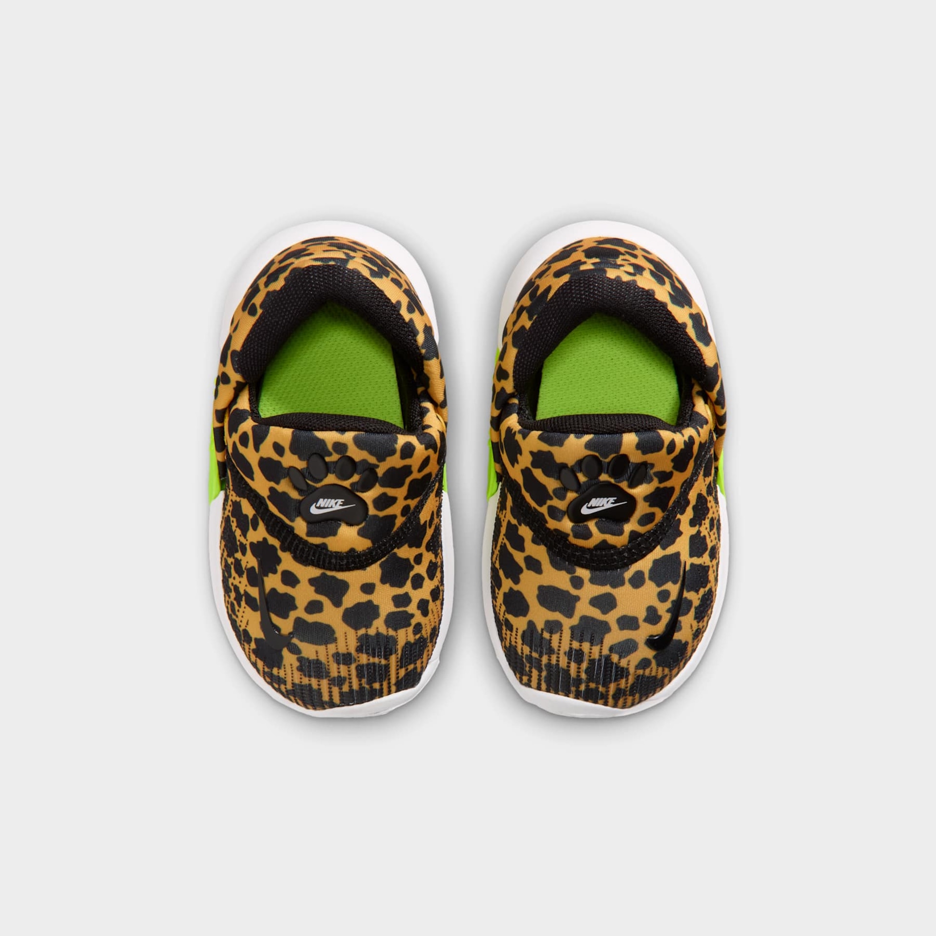 Tênis Nike Swoosh GO AOP Infantil - Foto 4