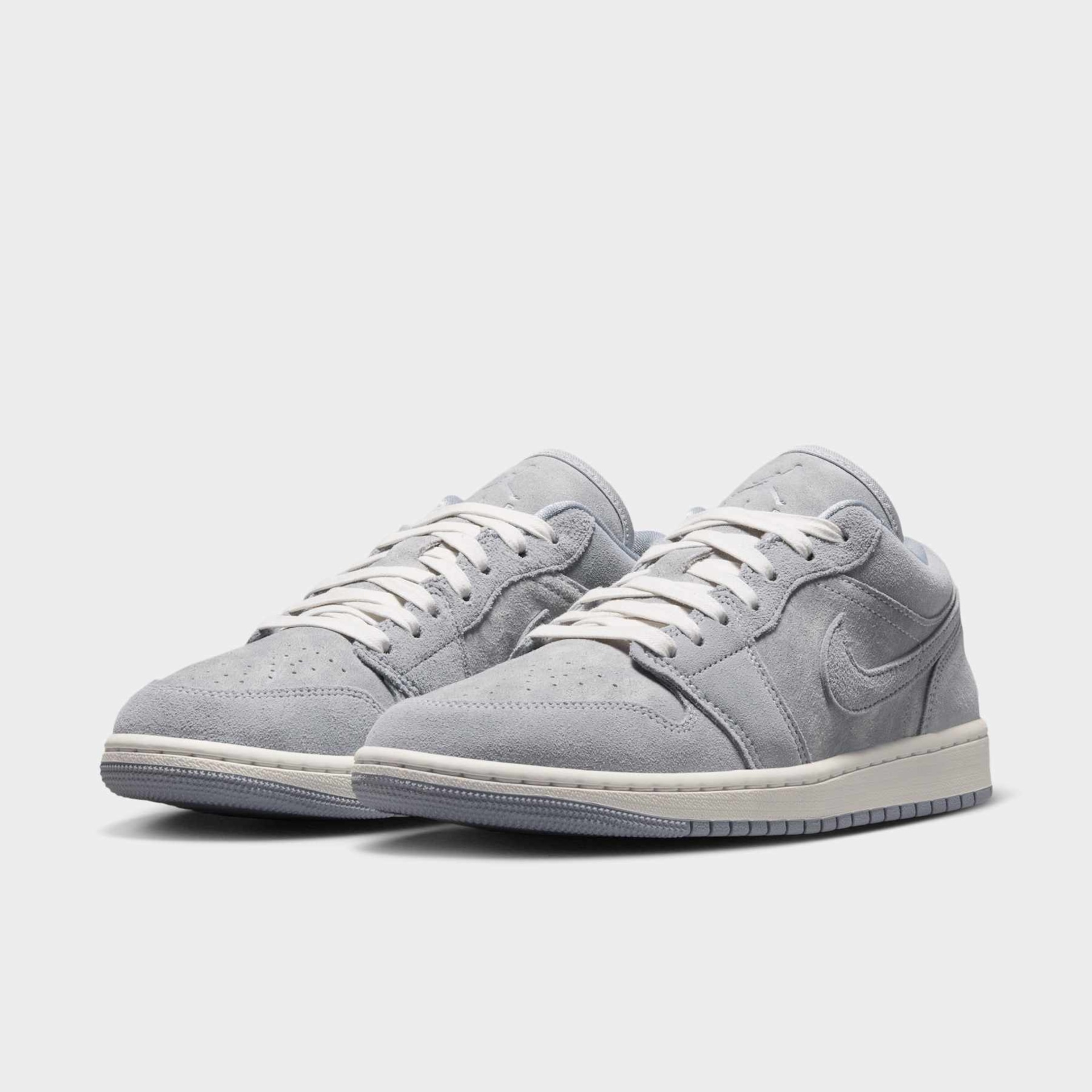 Tênis Air Jordan 1 Low SE Feminino - Foto 5