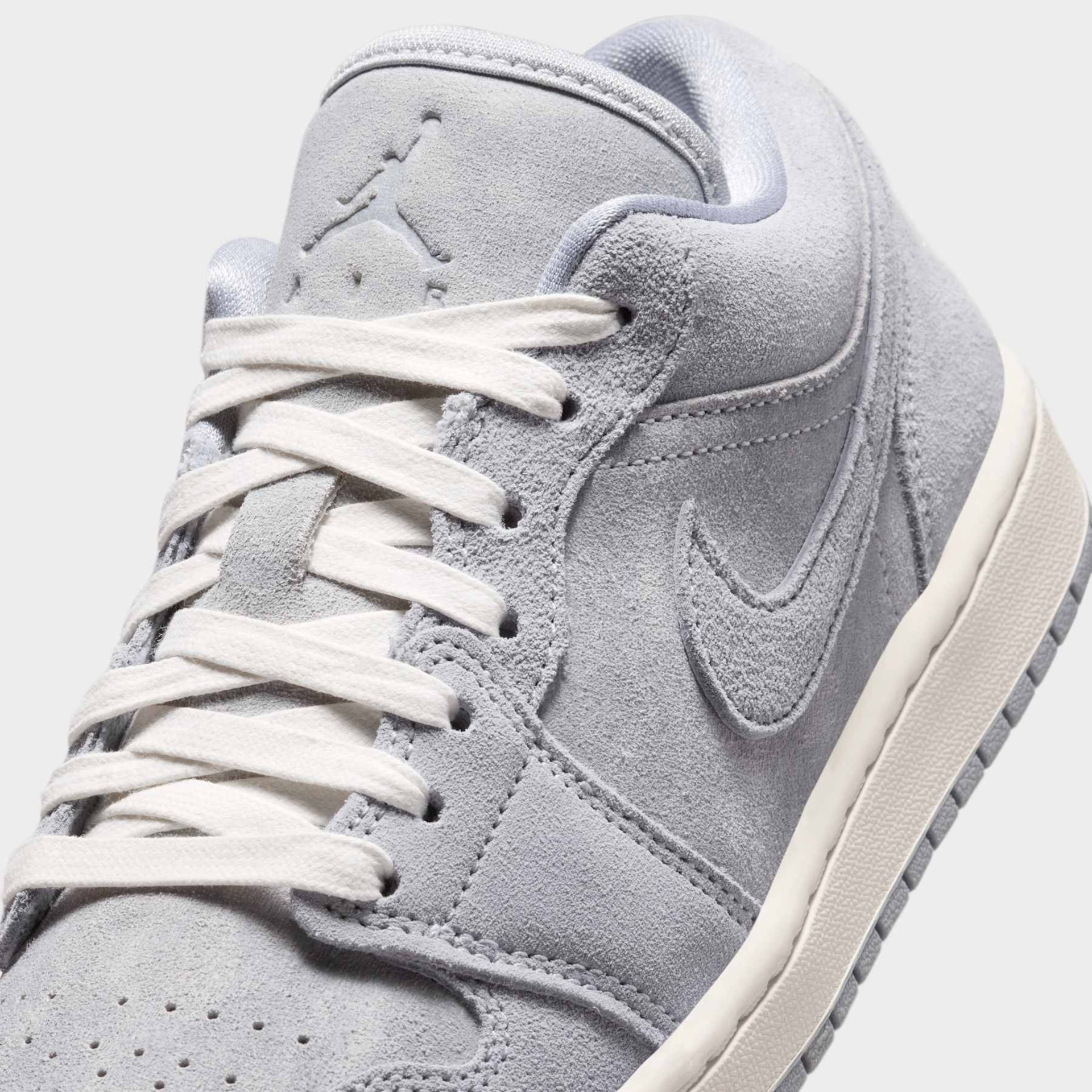 Tênis Air Jordan 1 Low SE Feminino - Foto 7