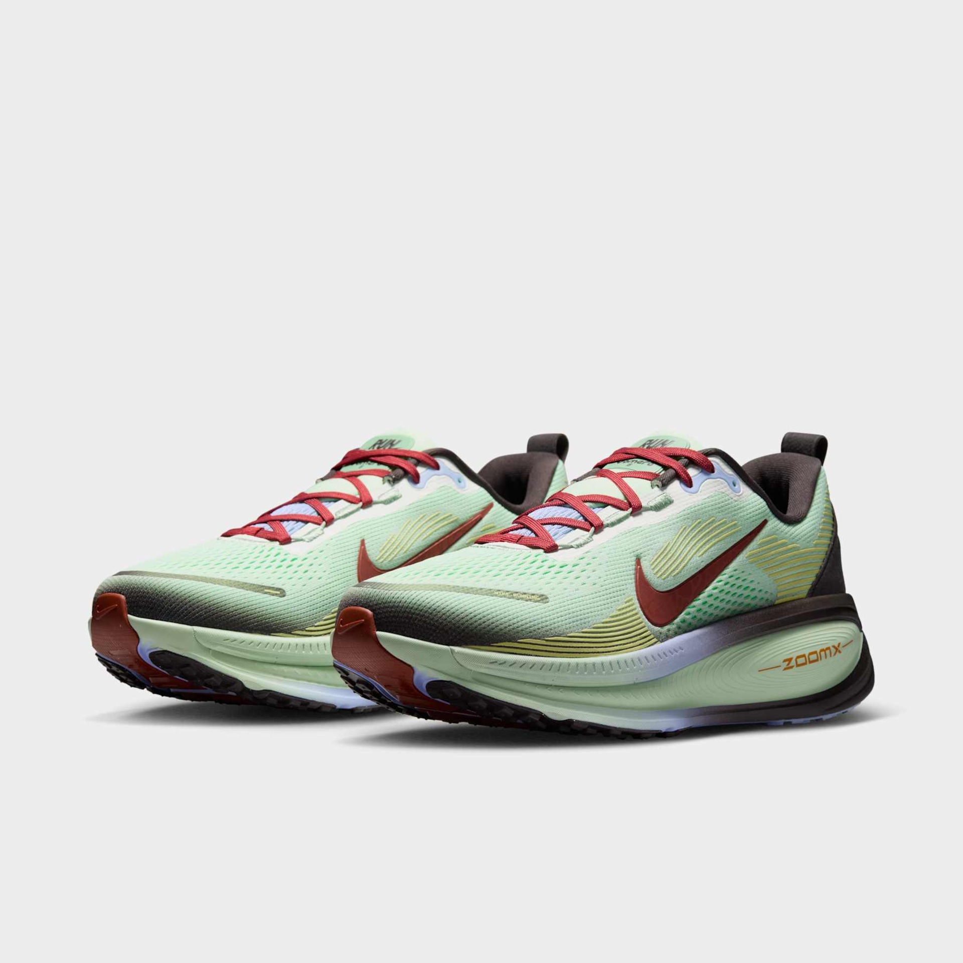 Tênis Nike Vomero 18 SE Masculino - Foto 5