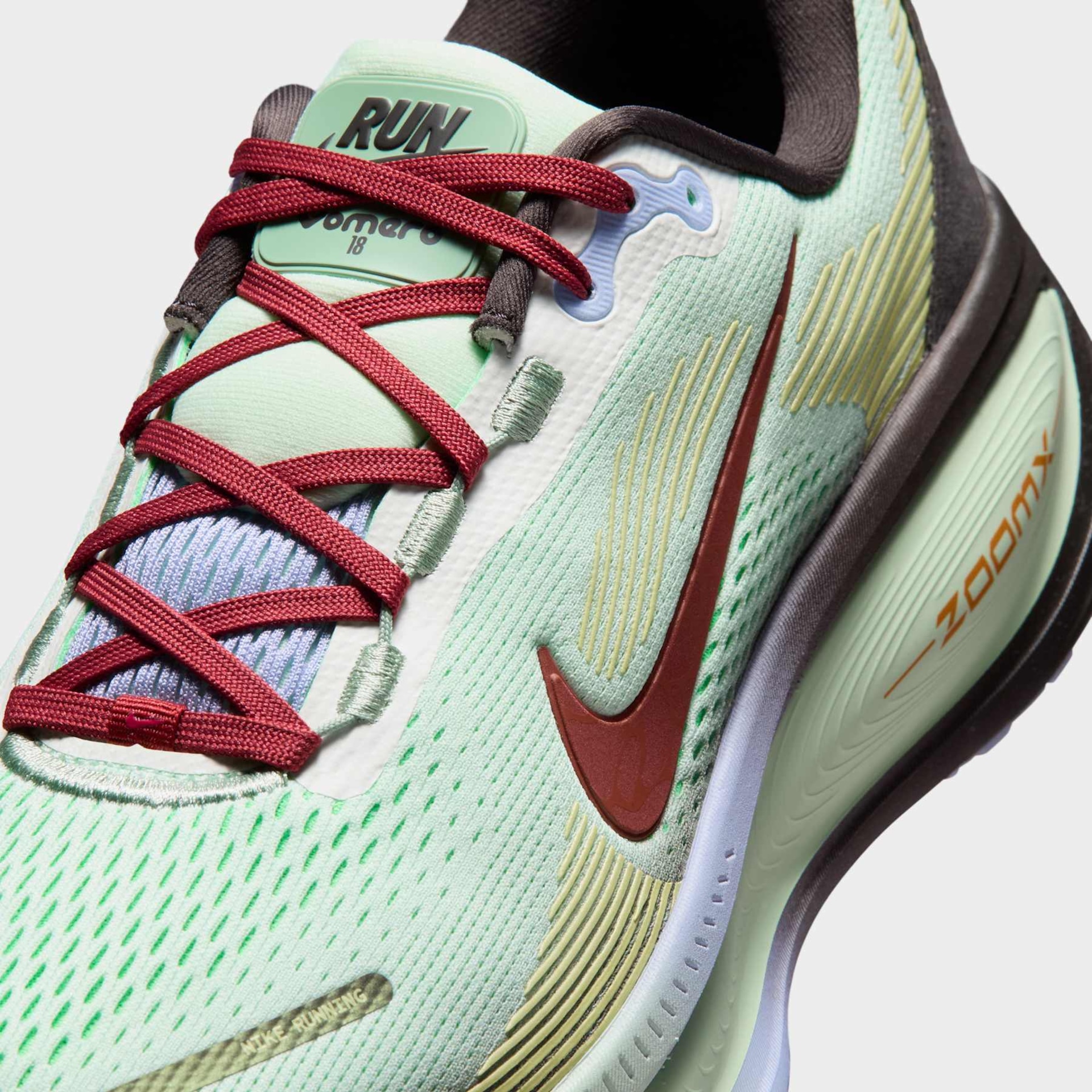 Tênis Nike Vomero 18 SE Masculino - Foto 7