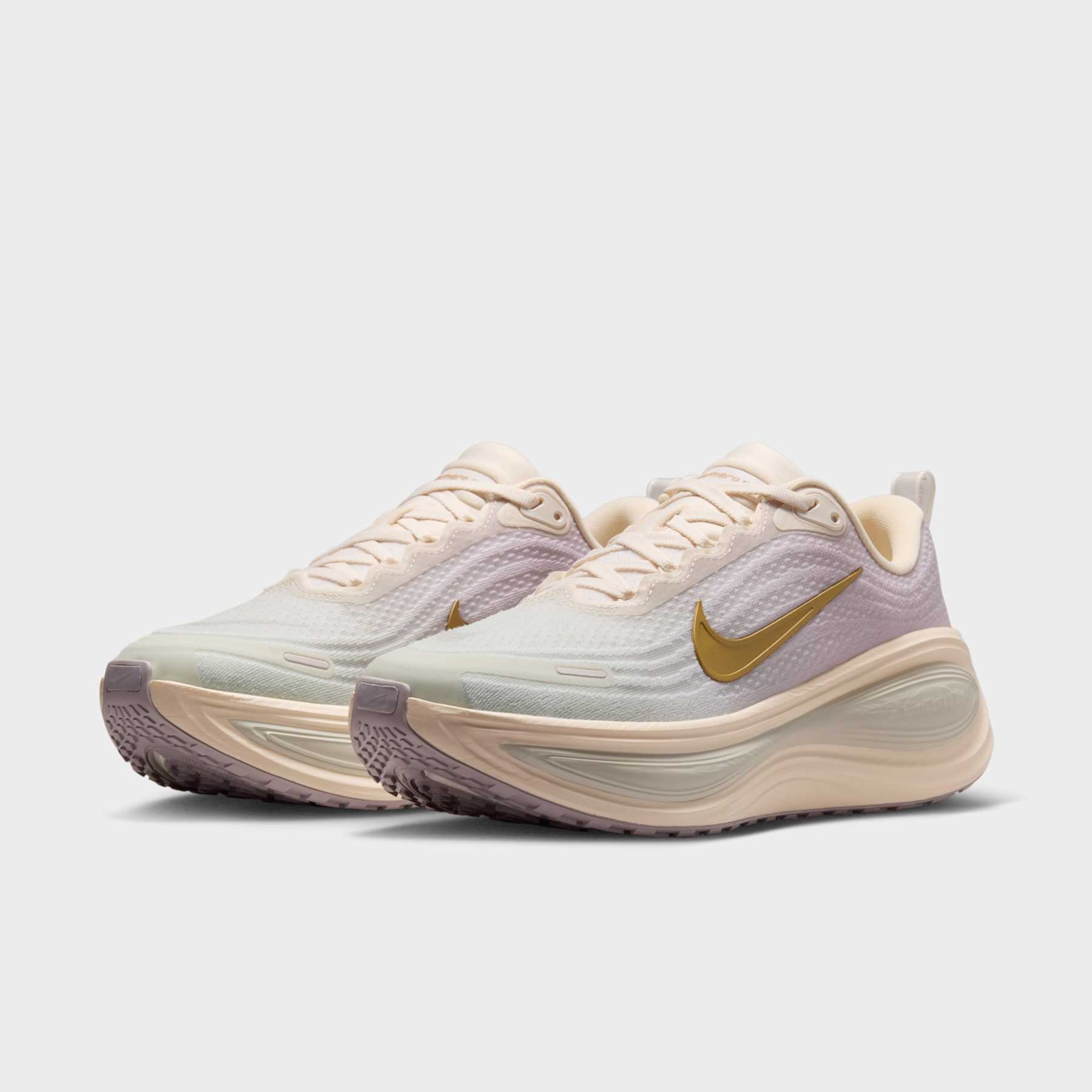 Tênis Nike Vomero Plus Feminino - Foto 5