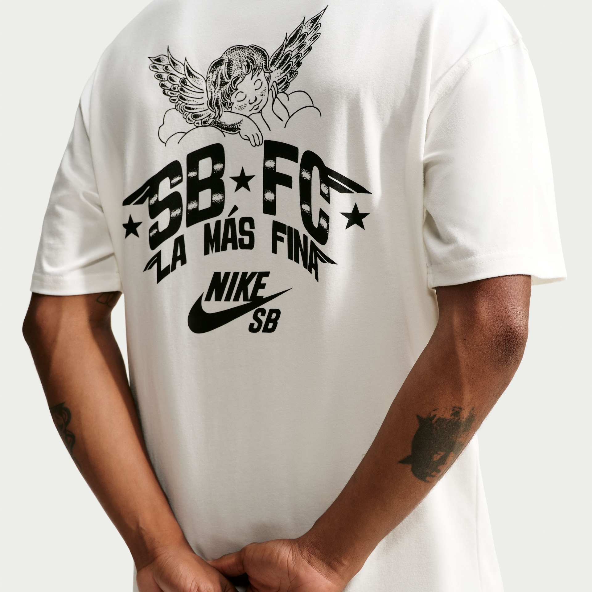 Camiseta Nike SB Loose WC26 Masculina - Foto 2