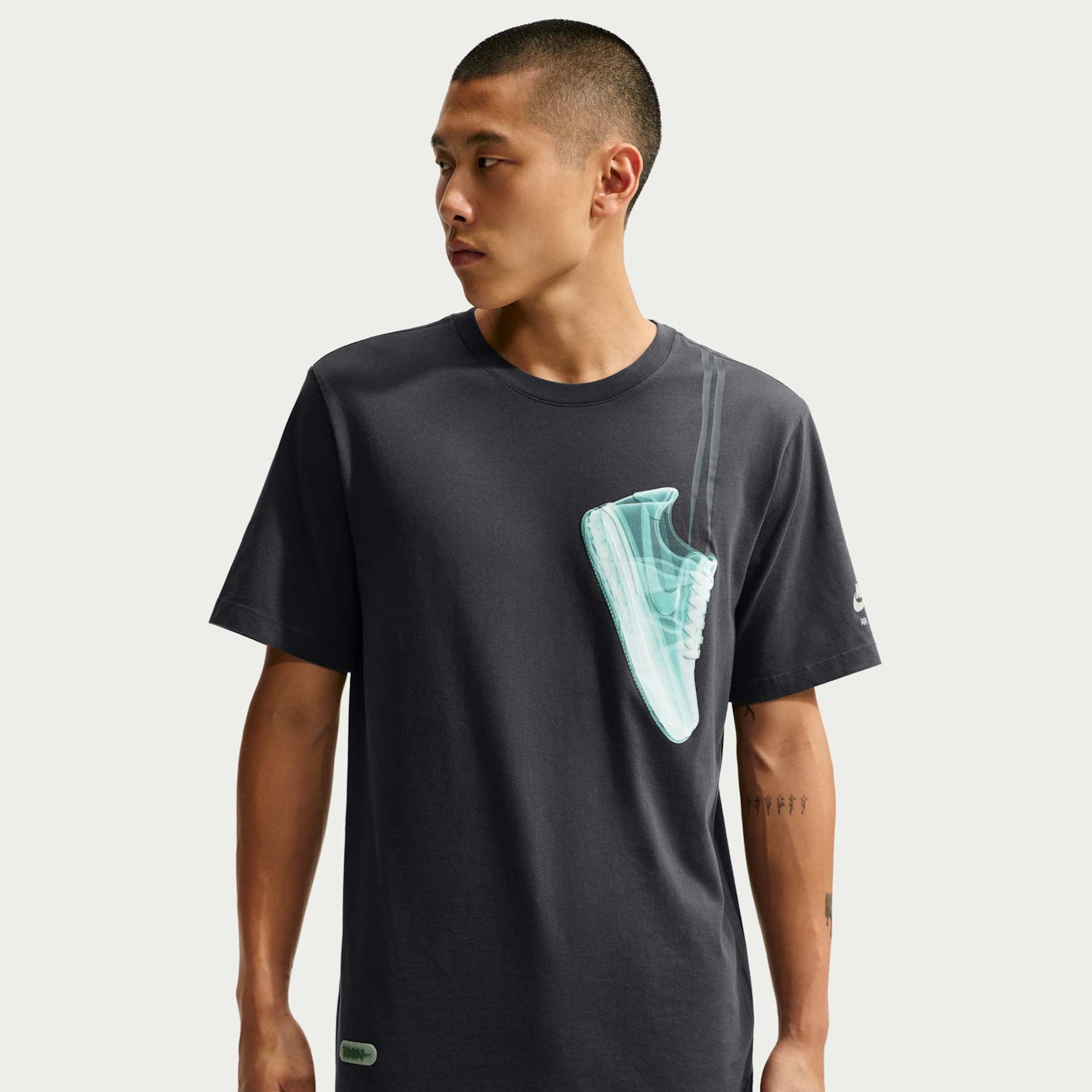 Camiseta Nike Sportswear Washed FMRN Masculina - Foto 1