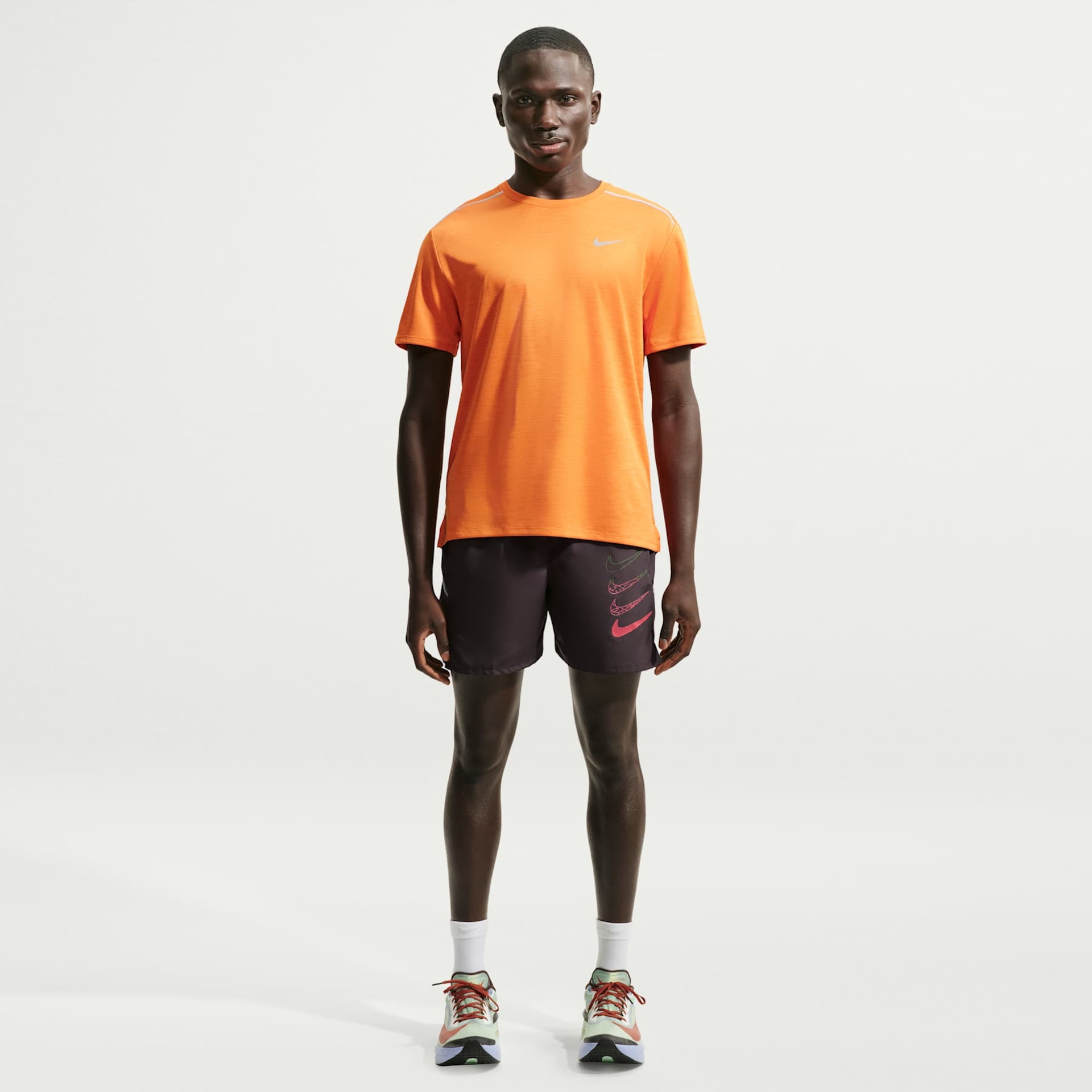 Short Dri-FIT Nike Miler 5" Masculino - Foto 1