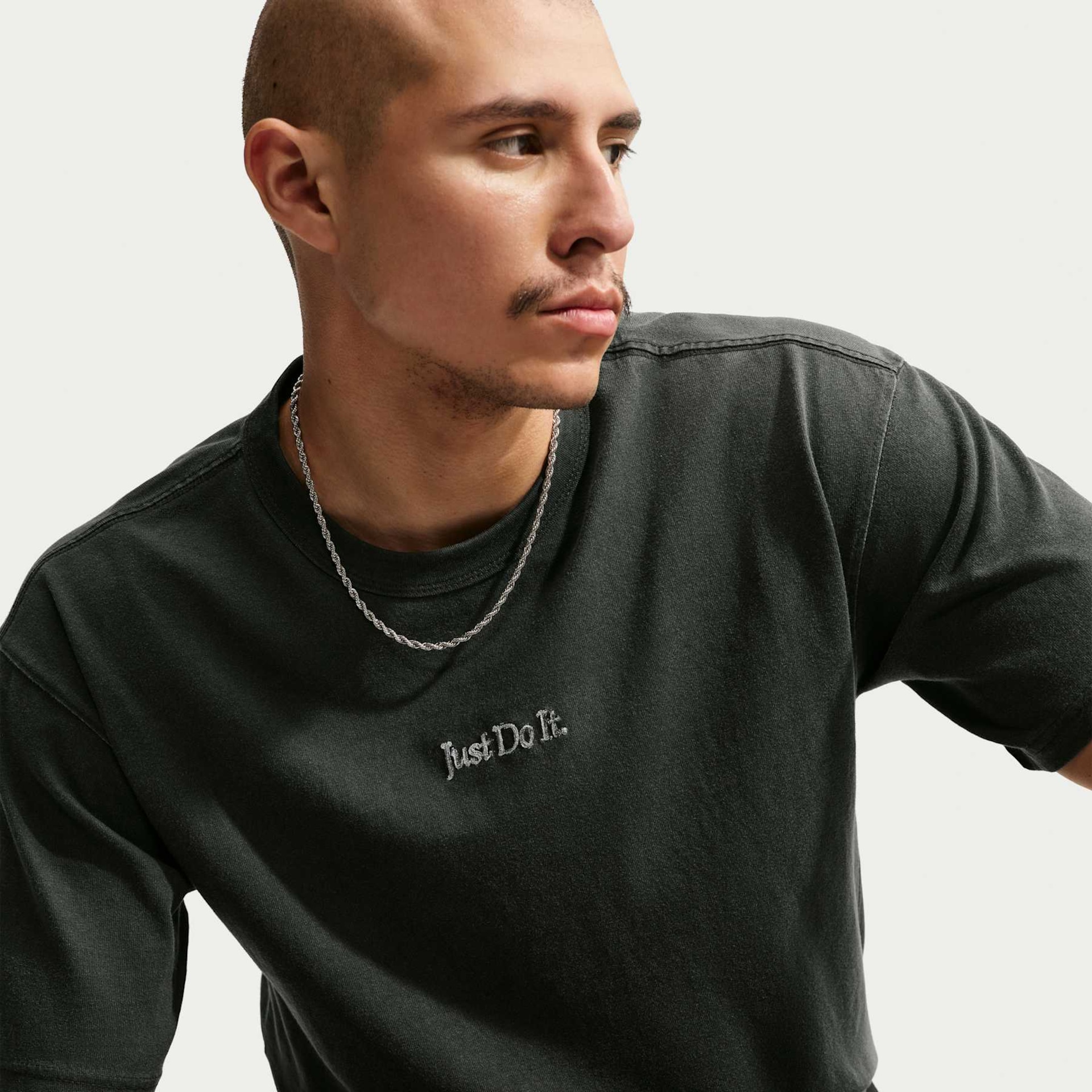Camiseta Nike Sportswear Loose Premium Essentials Unissex - Foto 1