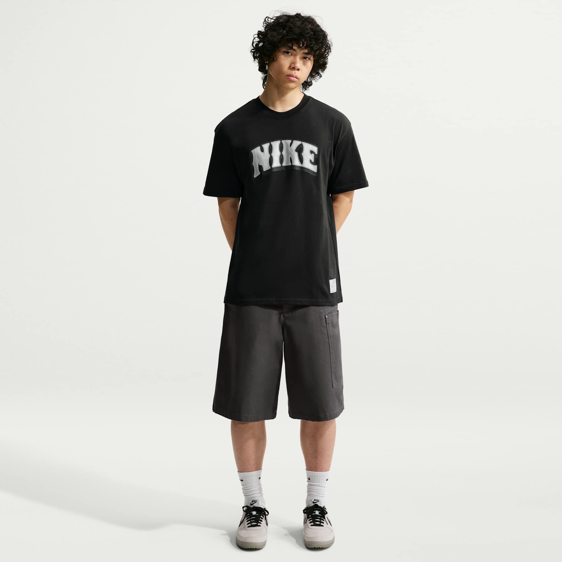 Camiseta Nike Sportswear Loose Basketball Dunk Unissex - Foto 4
