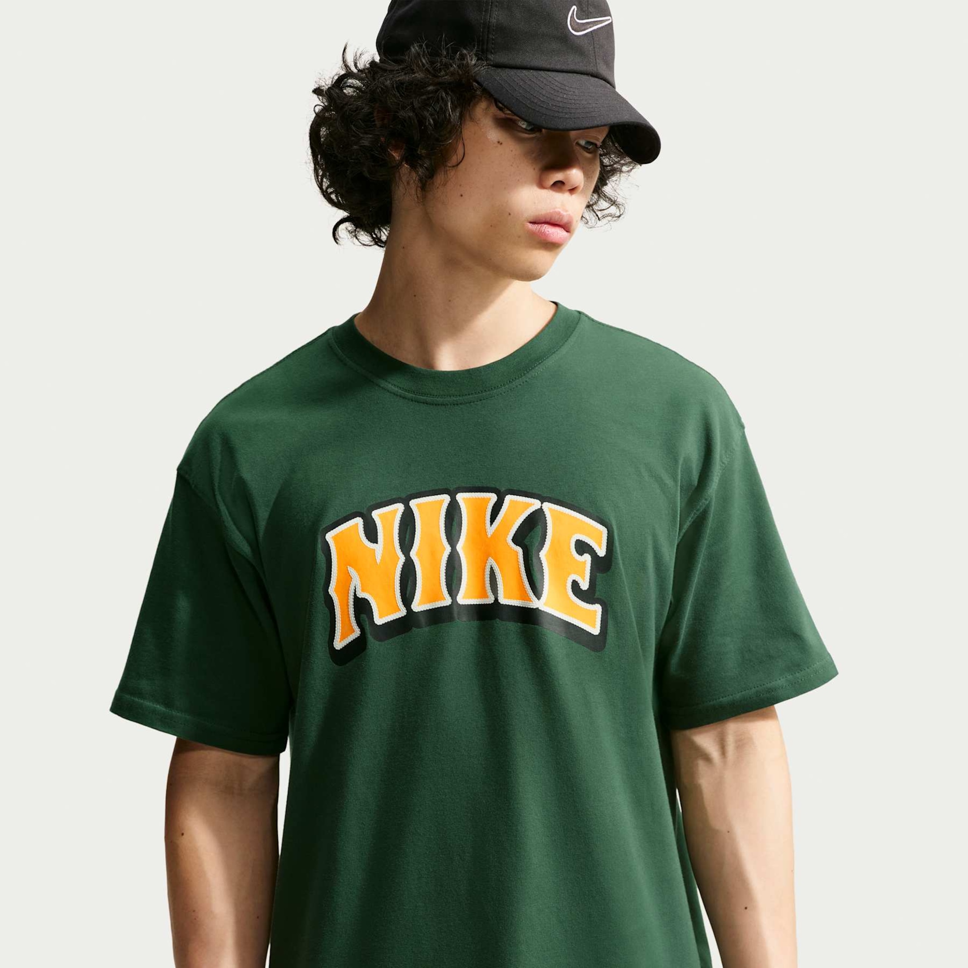 Camiseta Nike Sportswear Loose Basketball Dunk Unissex - Foto 1