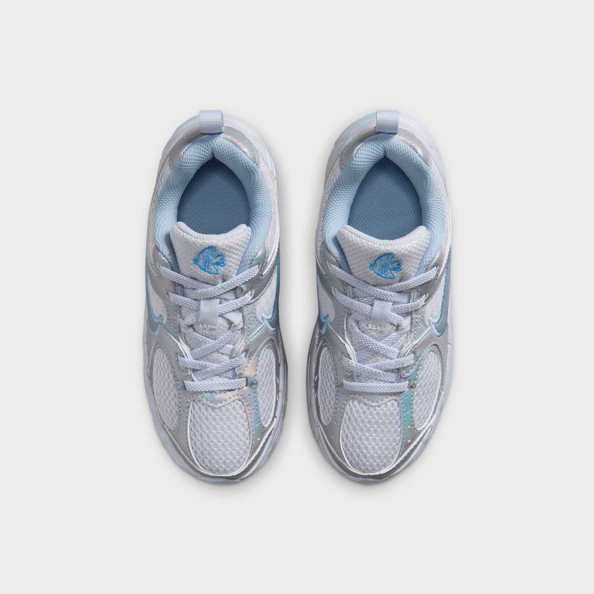 Tênis Nike V5 Runner Infantil - Foto 4