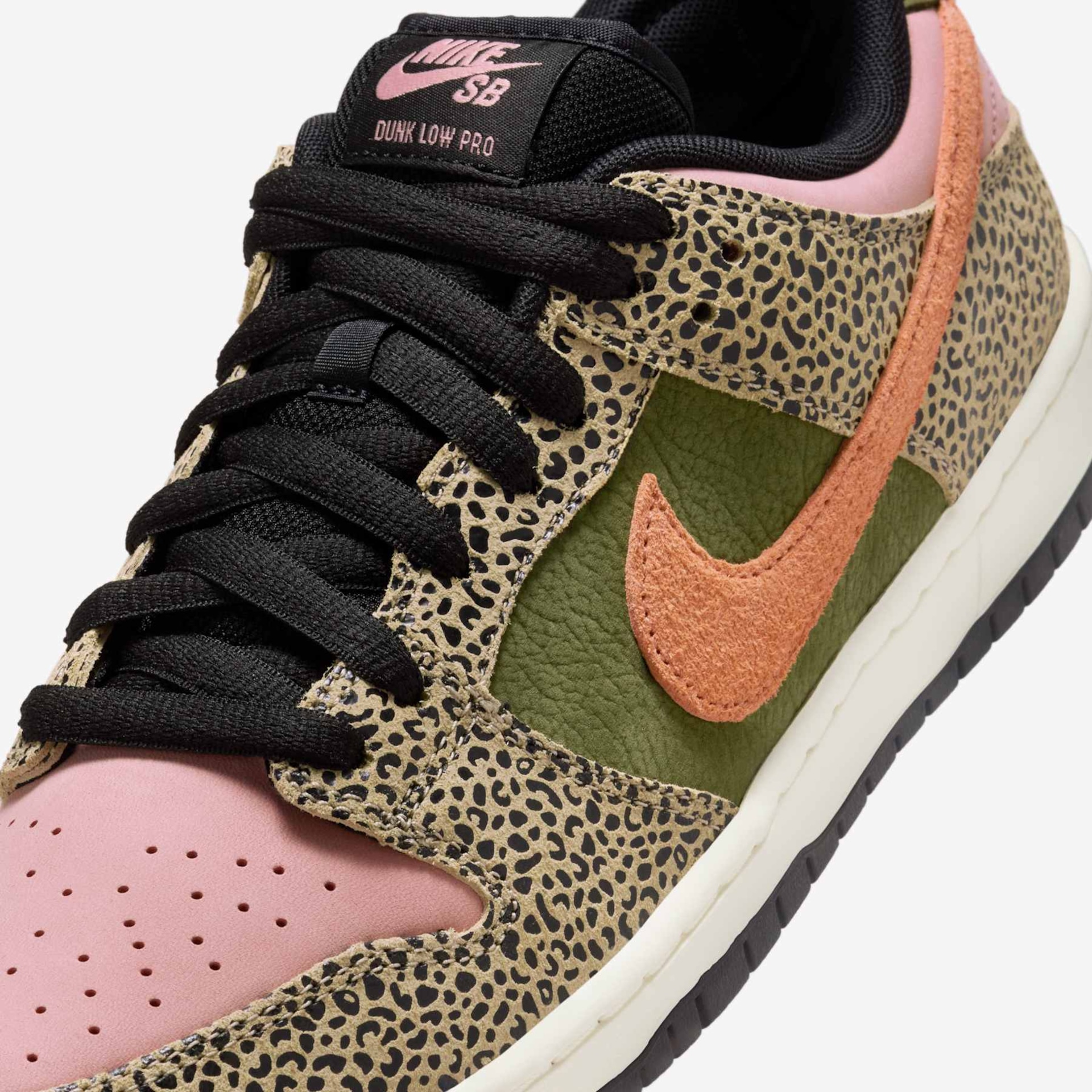 Nike SB Dunk Low Pro x Arts-Rec Skateshop - Foto 7