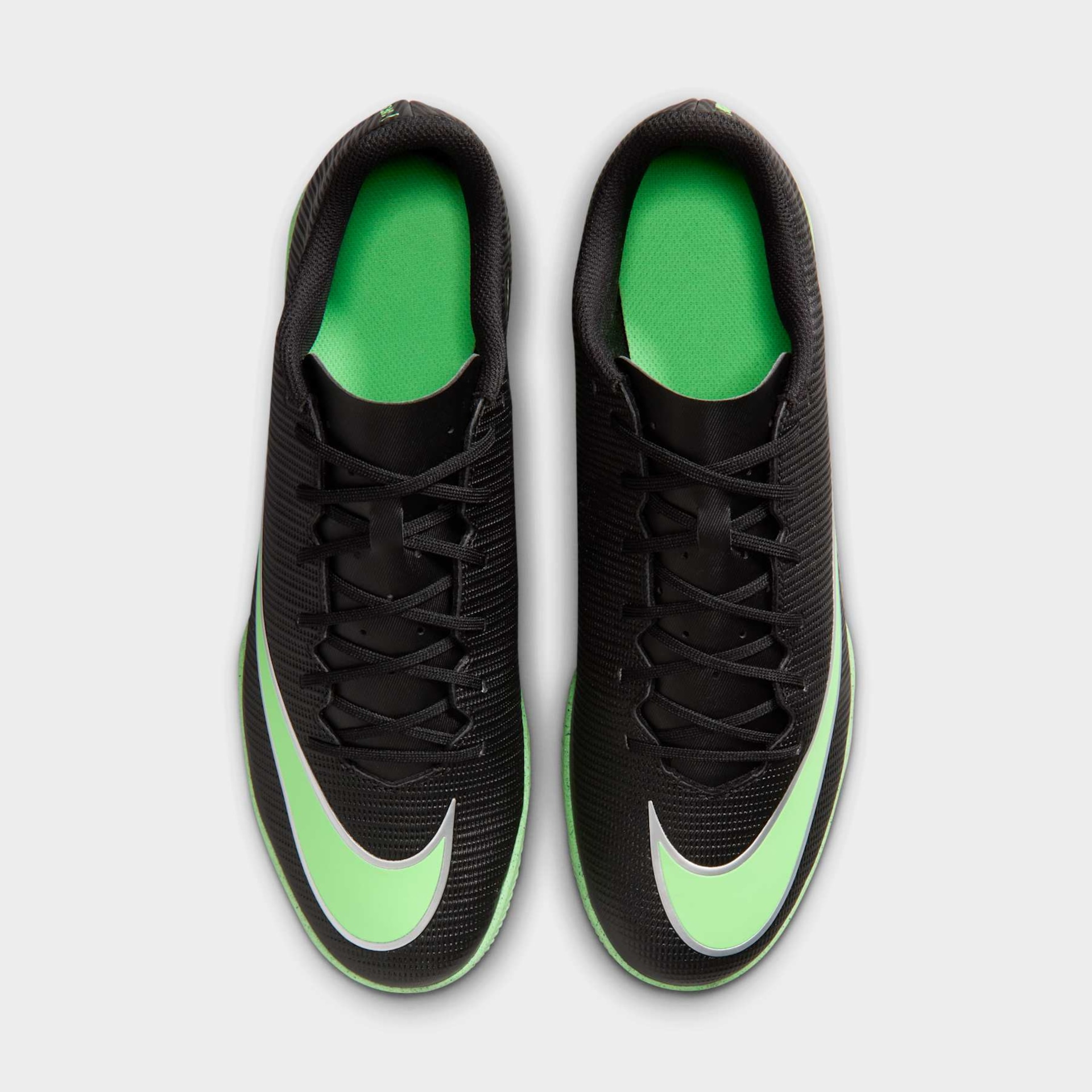 Chuteira Futsal Nike Mercurial Vapor 17 Club - Foto 4