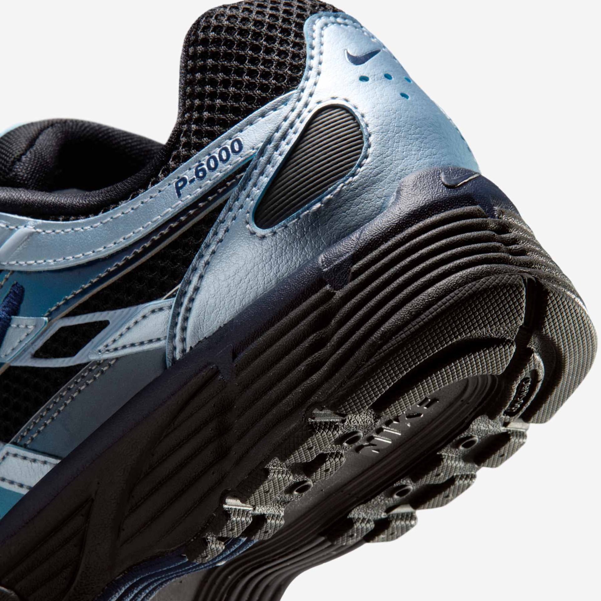 Tênis Nike P-6000 SE Feminino - Foto 8