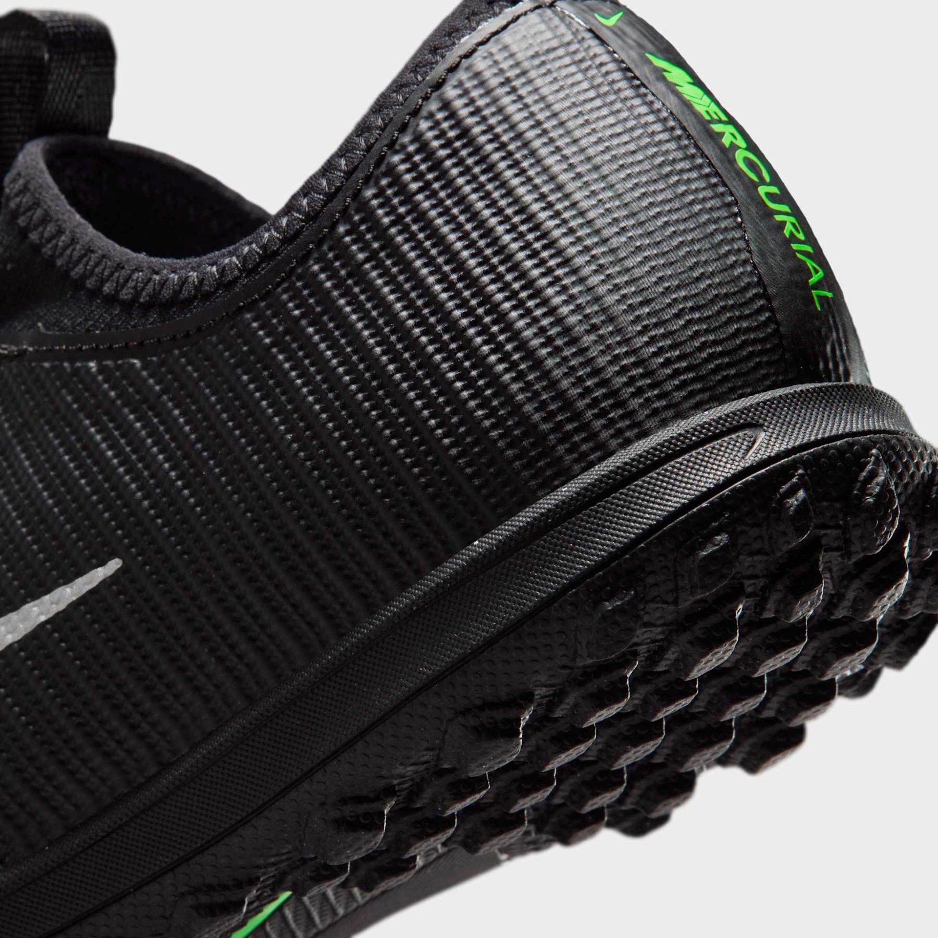 Chuteira Society Nike Mercurial Vapor 17 Academy Infantil - Foto 8